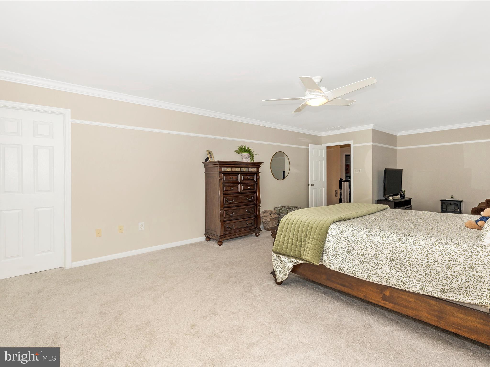 2422 COBBLESTONE WAY