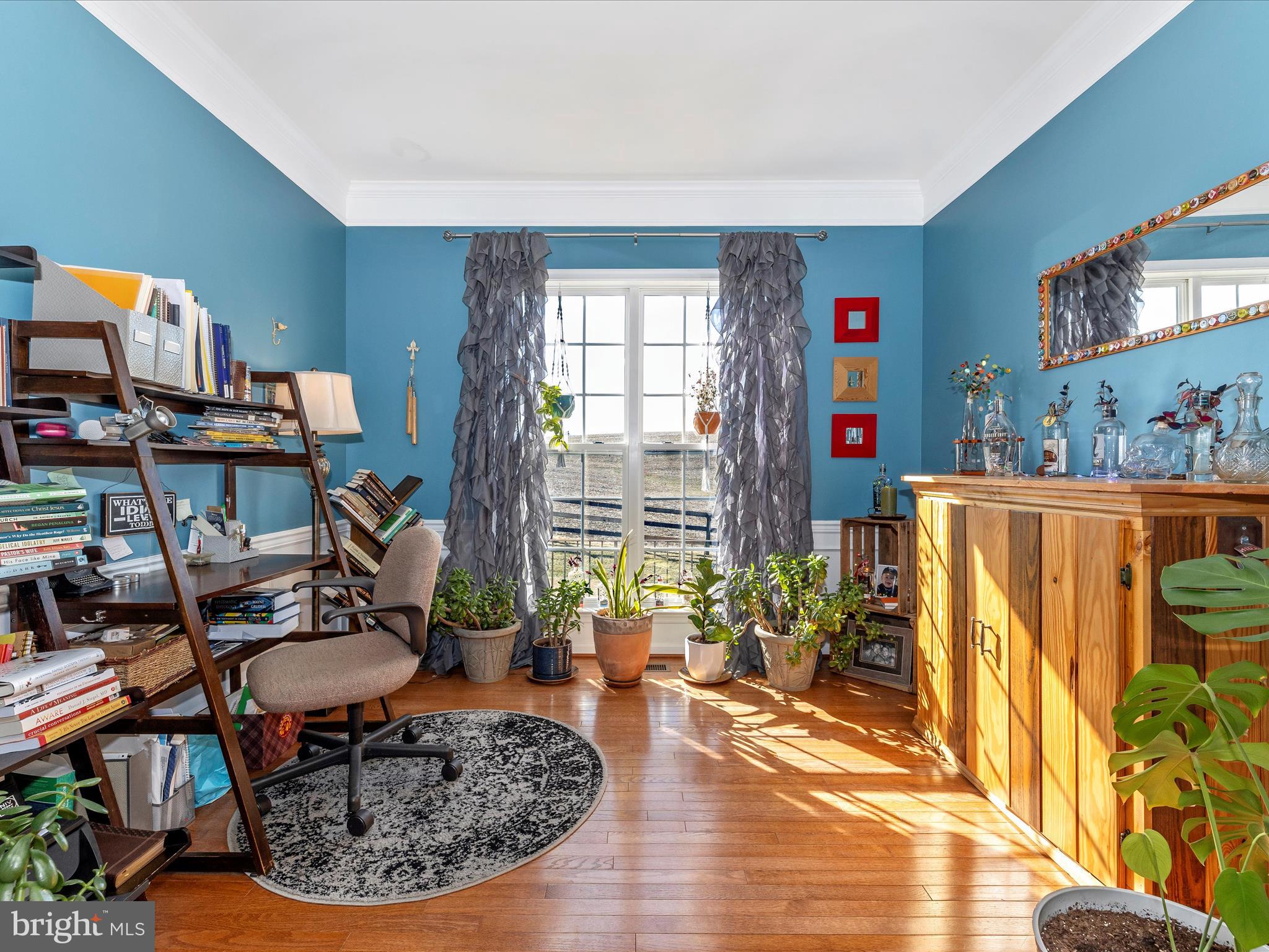 211 Galyn Dr