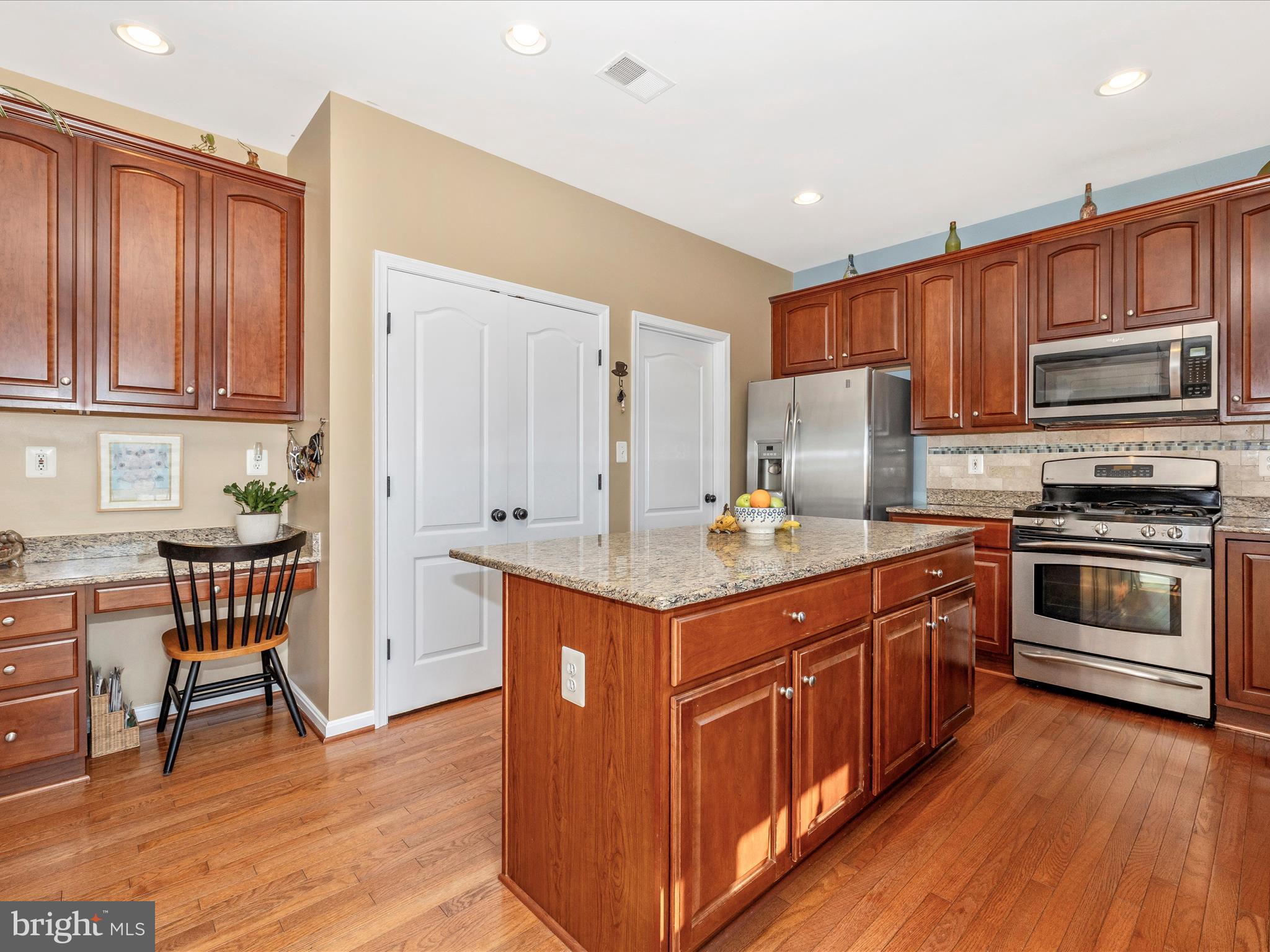 211 Galyn Dr