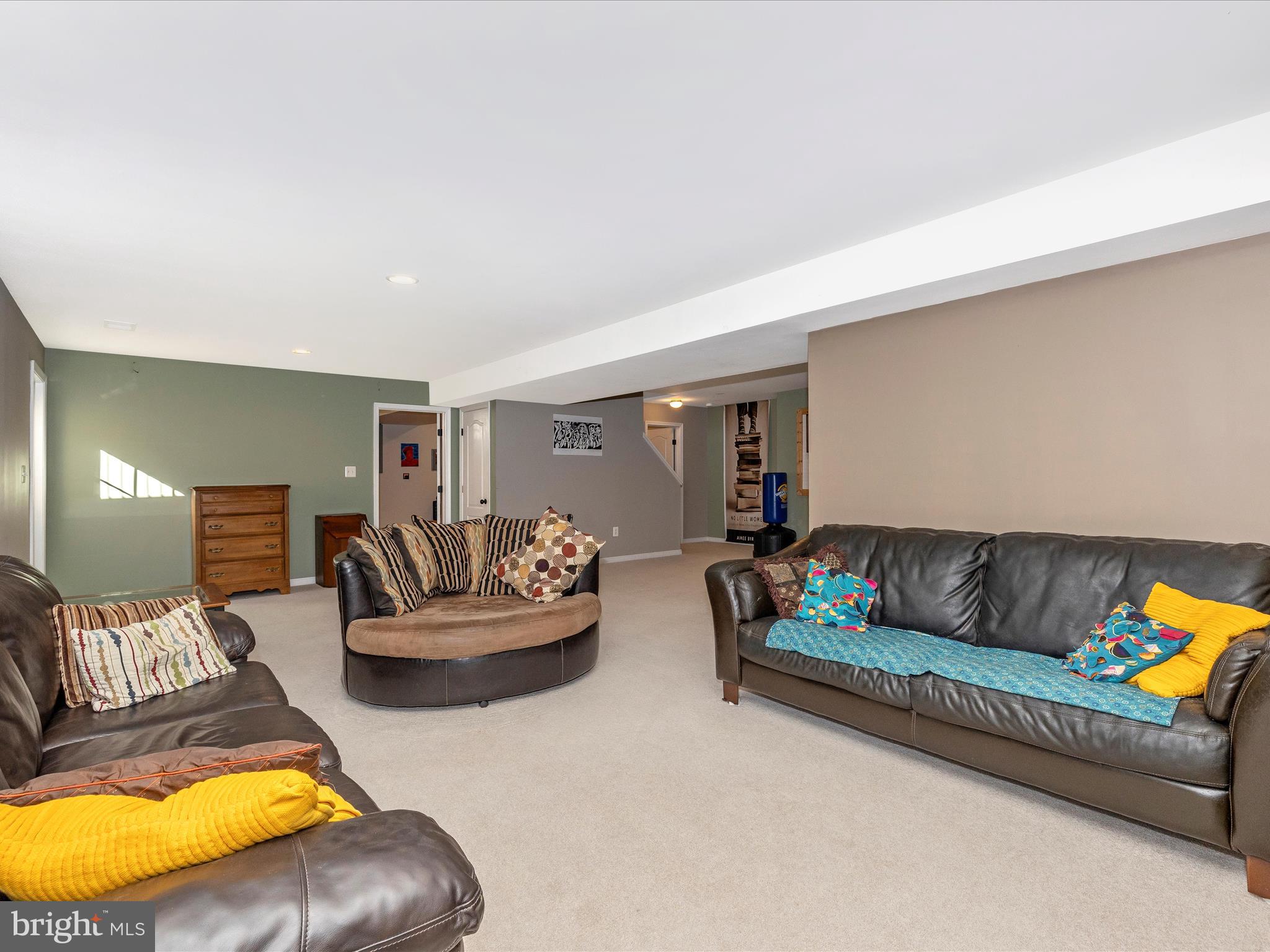 211 Galyn Dr