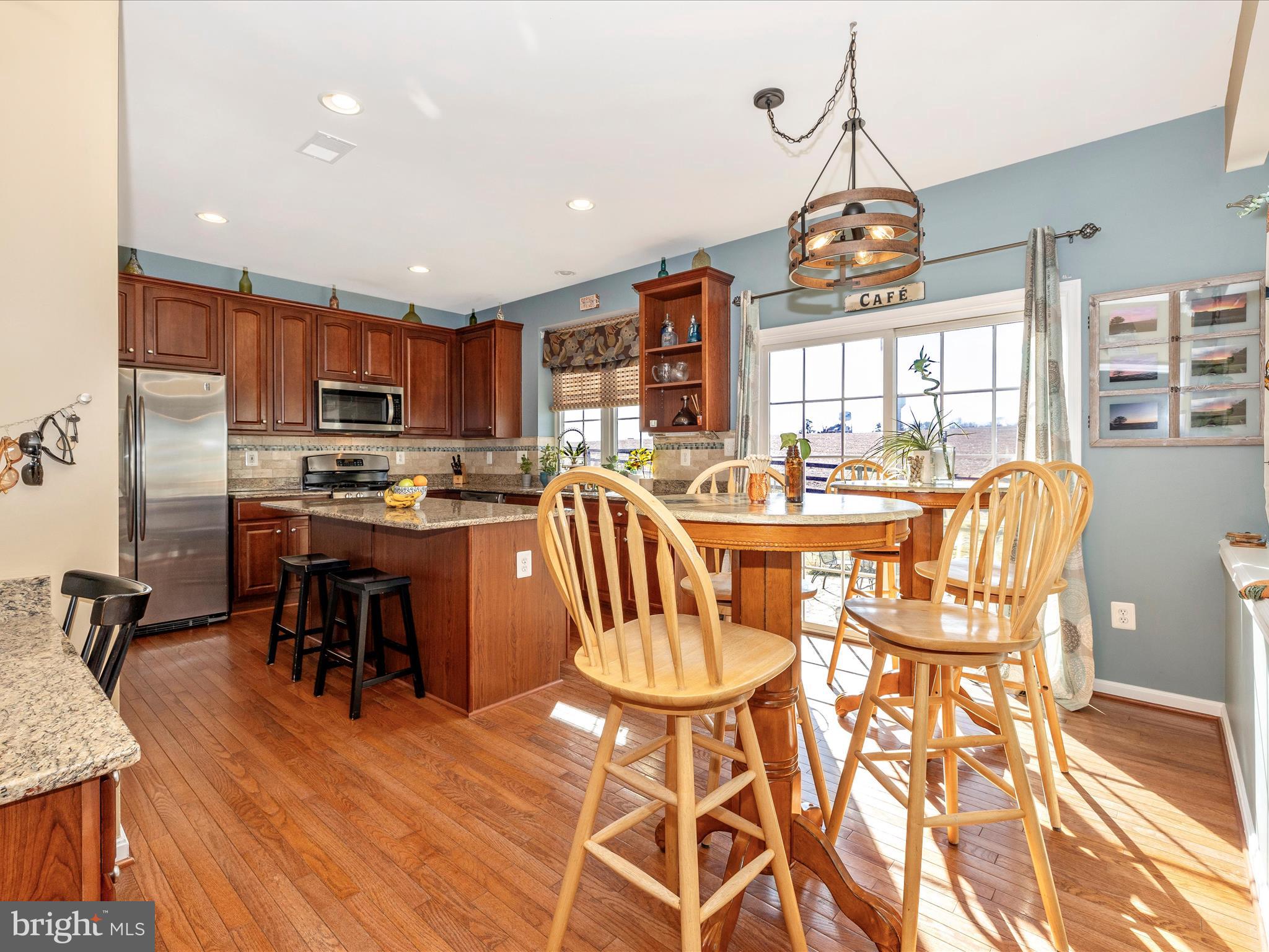 211 Galyn Dr