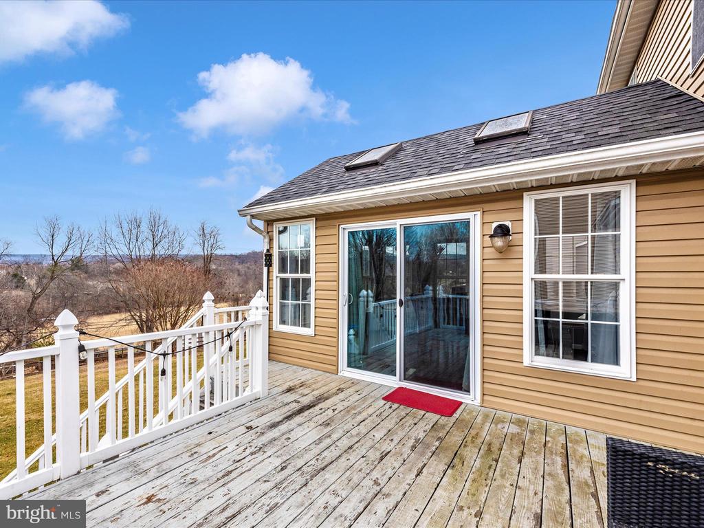 58 Fox Rock Dr