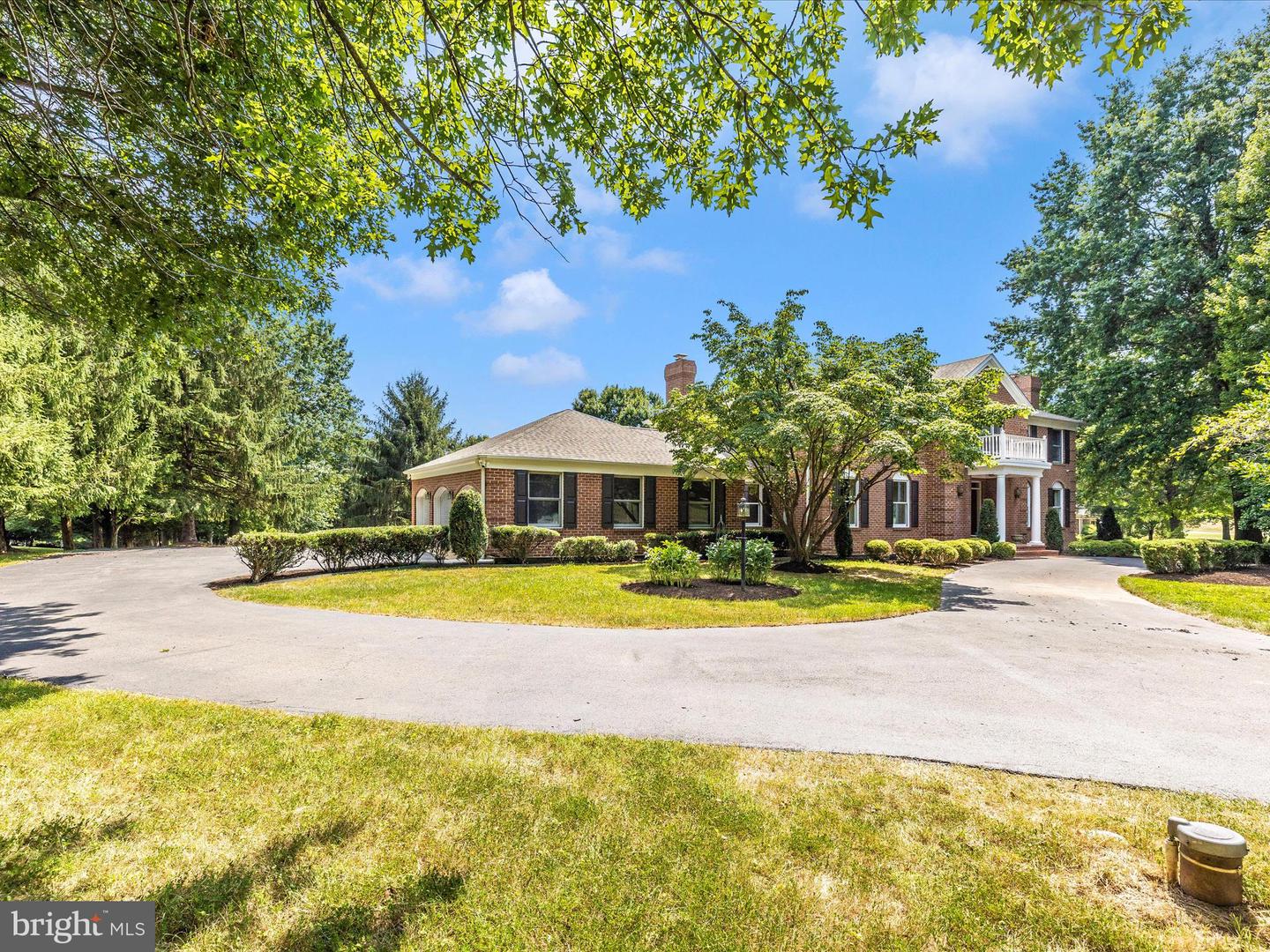 6015 White Flint Dr