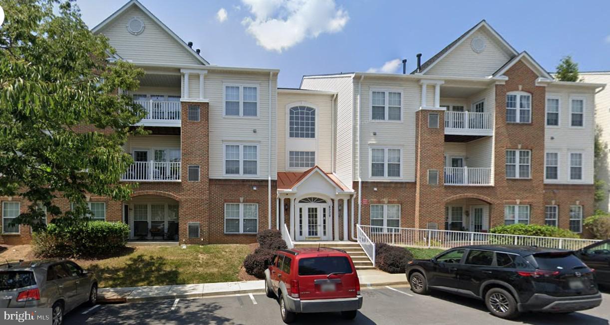 6220 Glen Valley Ter #F