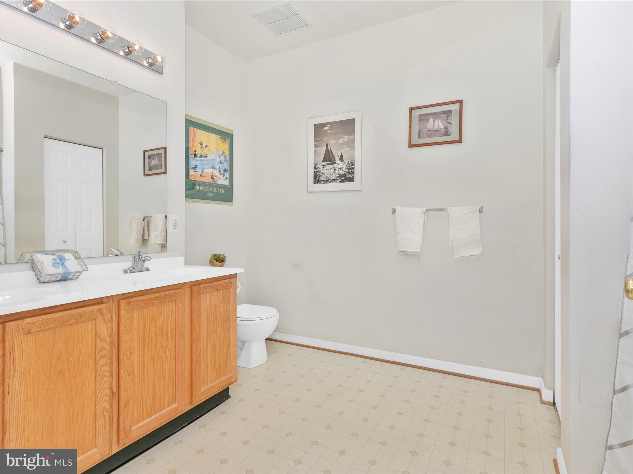 6220 Glen Valley Ter #F