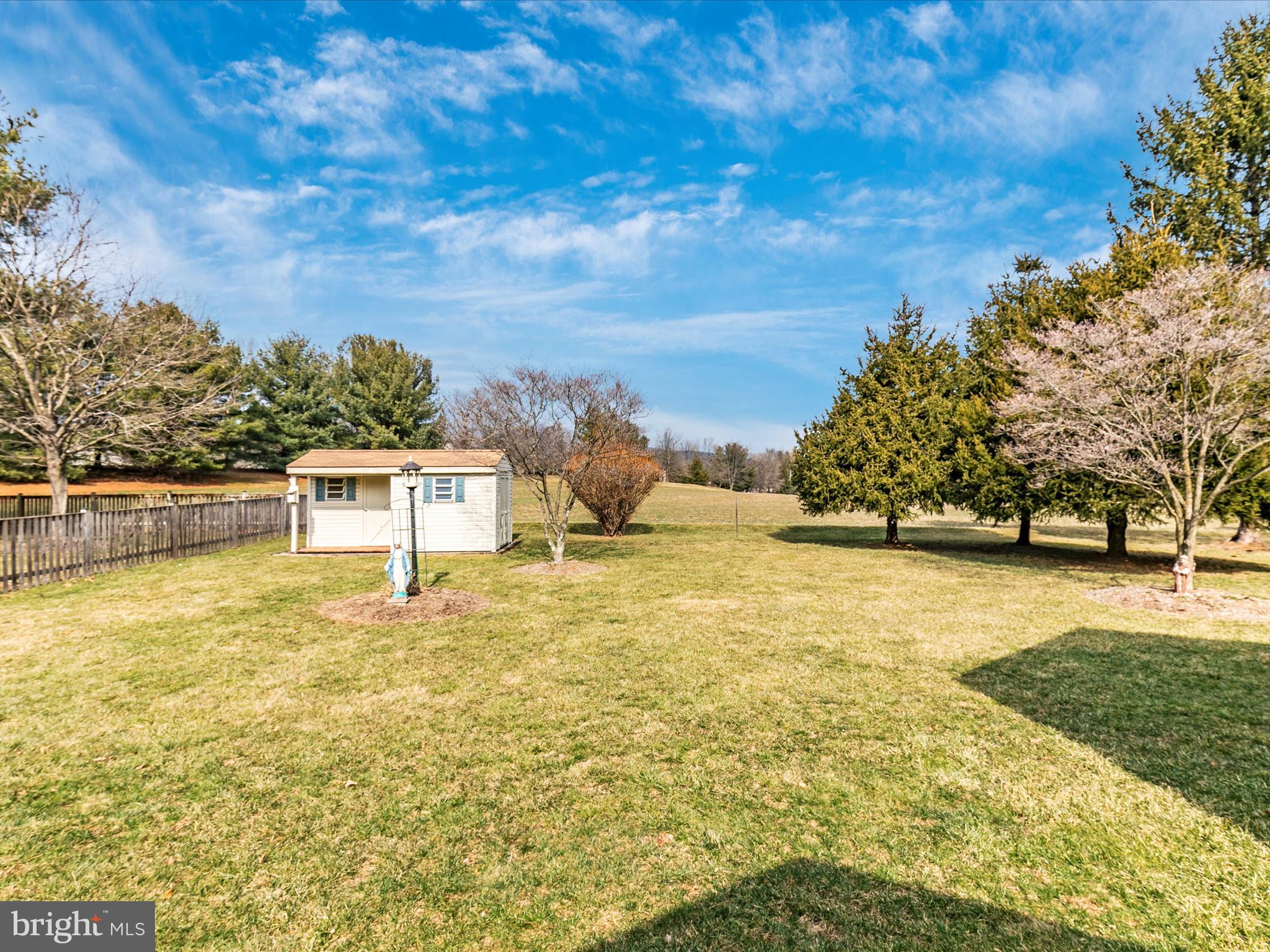 2025 Chapel Ct