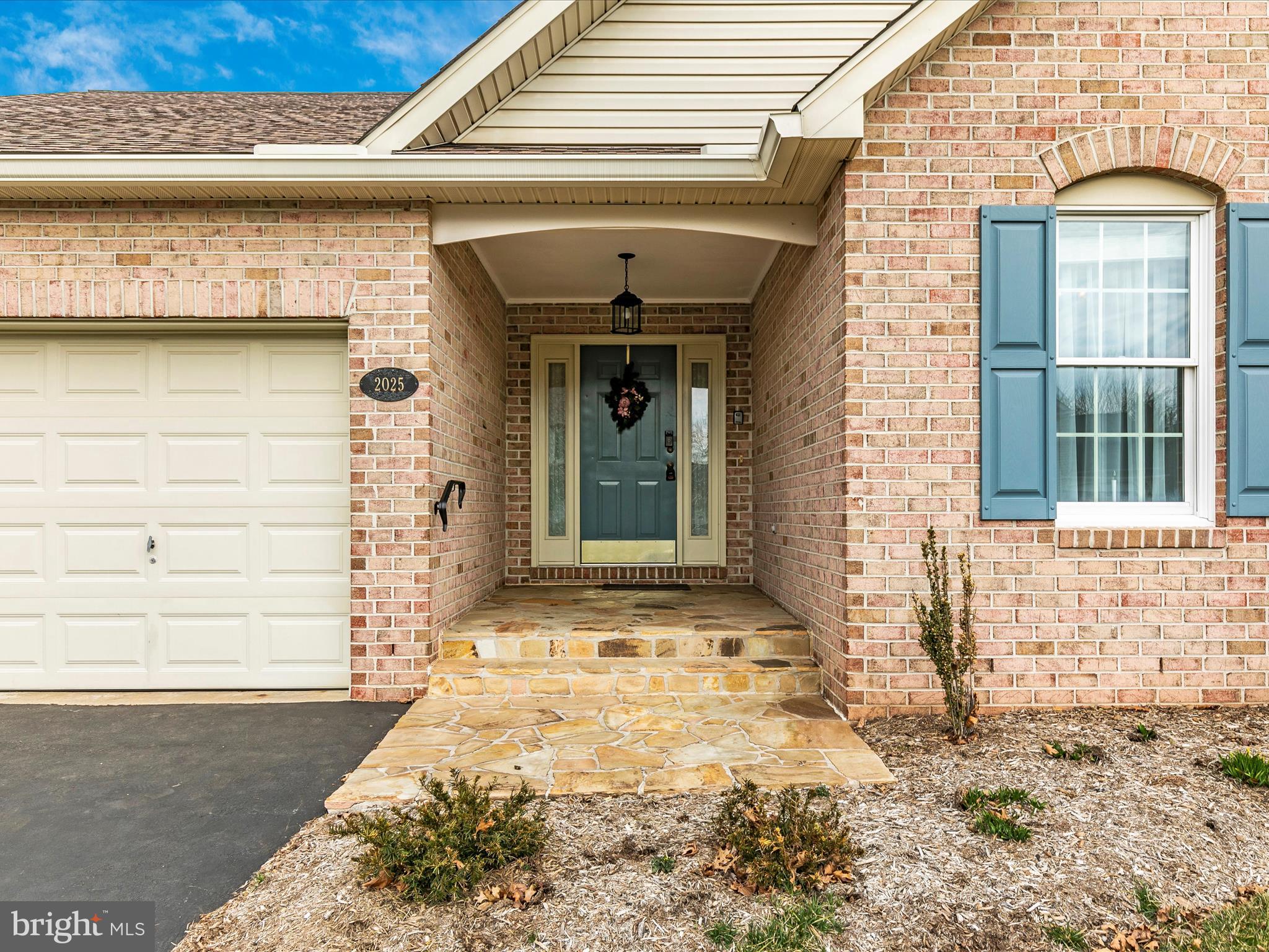 2025 Chapel Ct