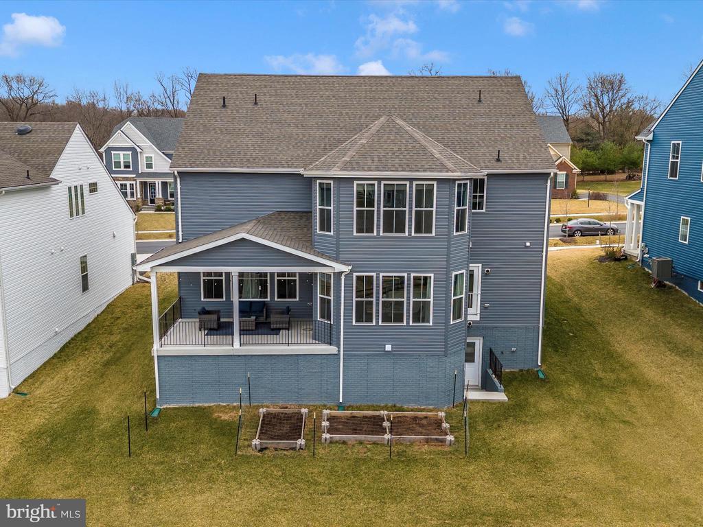 5602 Pine Bluff Ct