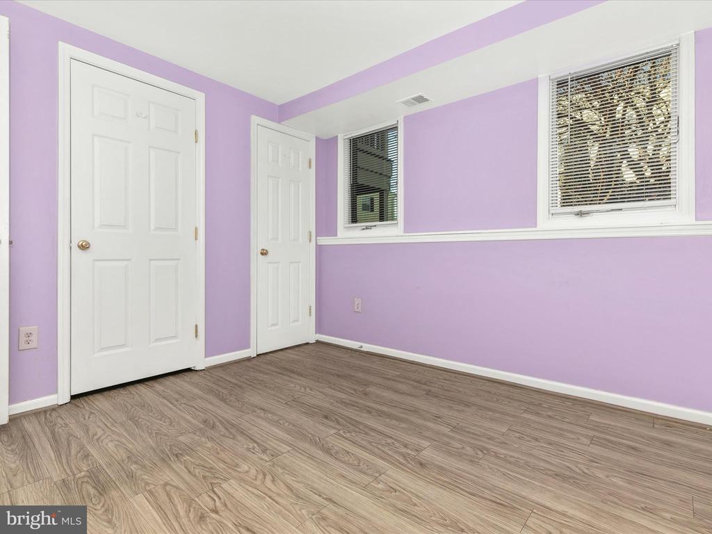 617 Himes Ave #Vi103