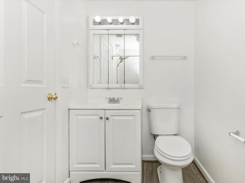 617 Himes Ave #Vi103