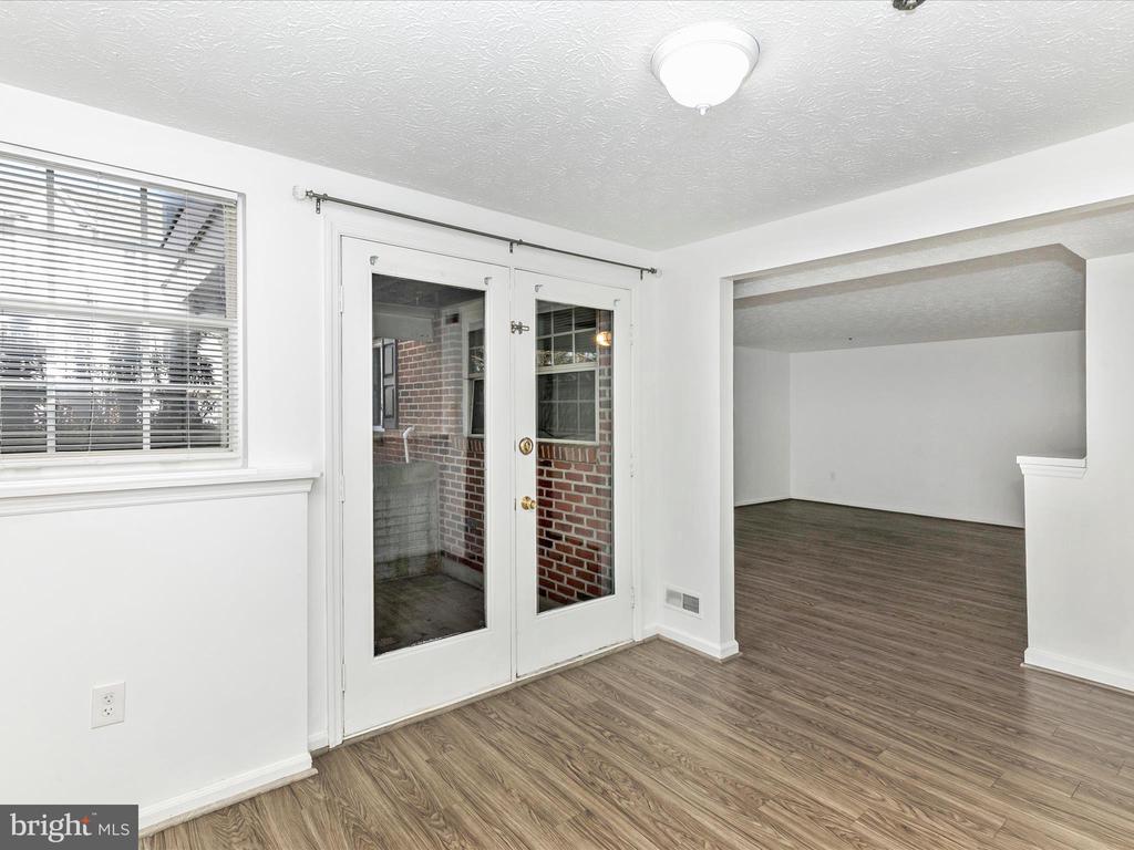 617 Himes Ave #Vi103