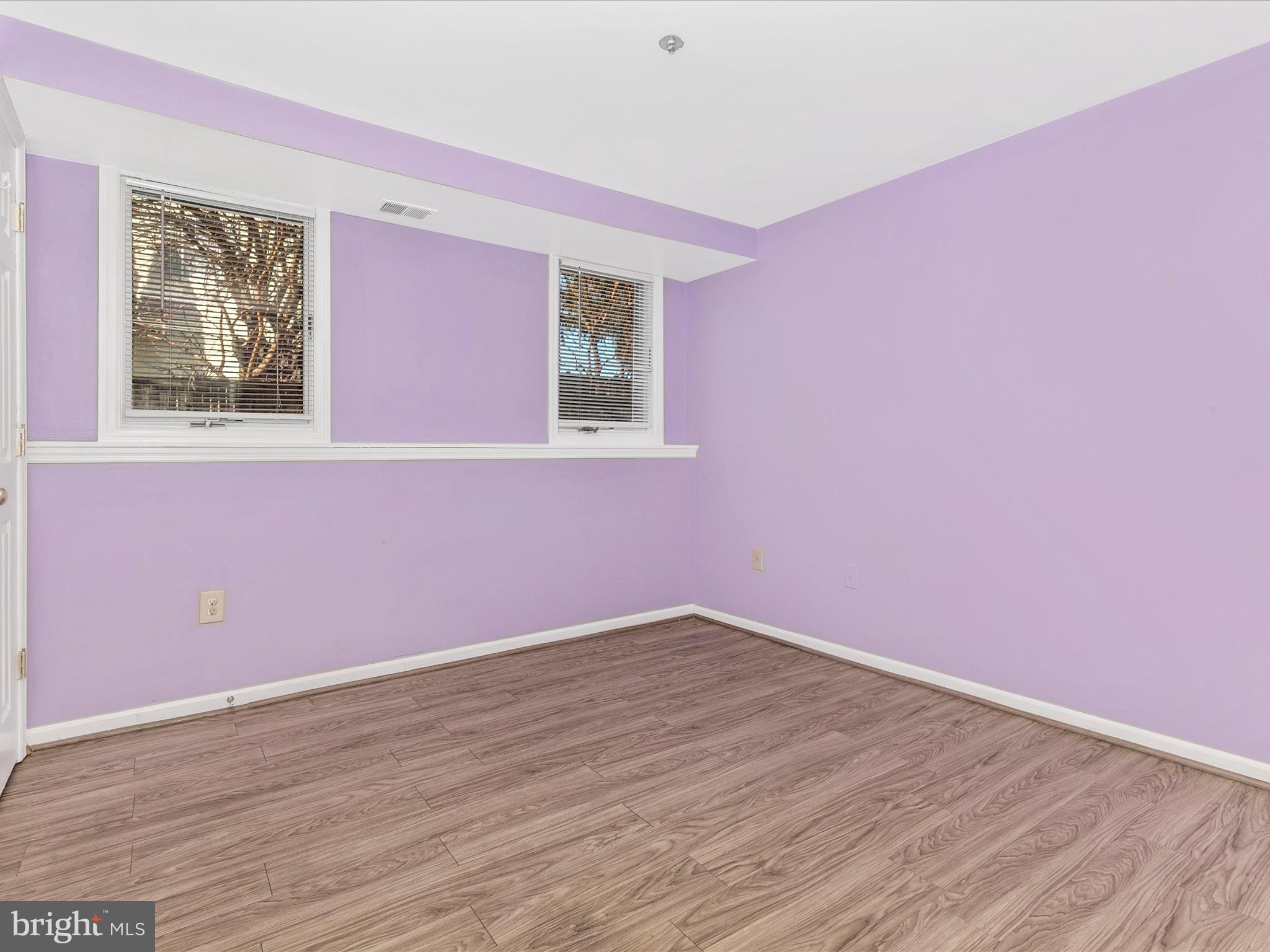 617 Himes Ave #Vi103