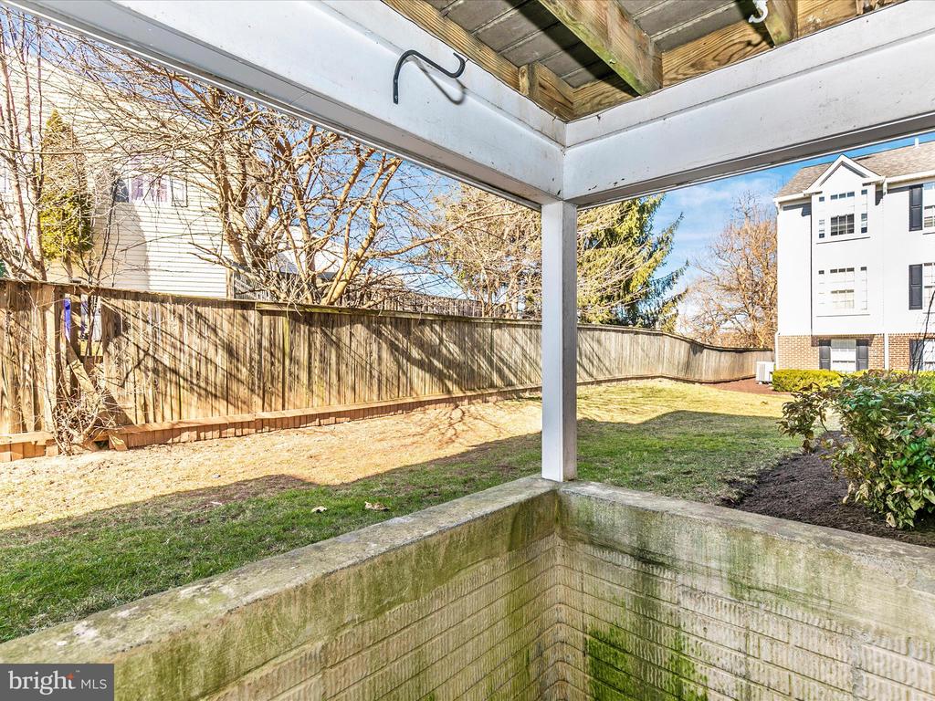 617 Himes Ave #Vi103