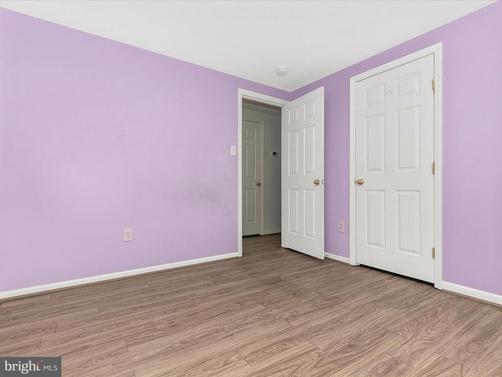 617 Himes Ave #Vi103