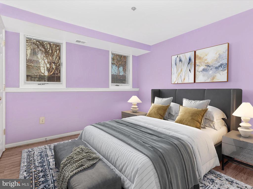 617 Himes Ave #Vi103