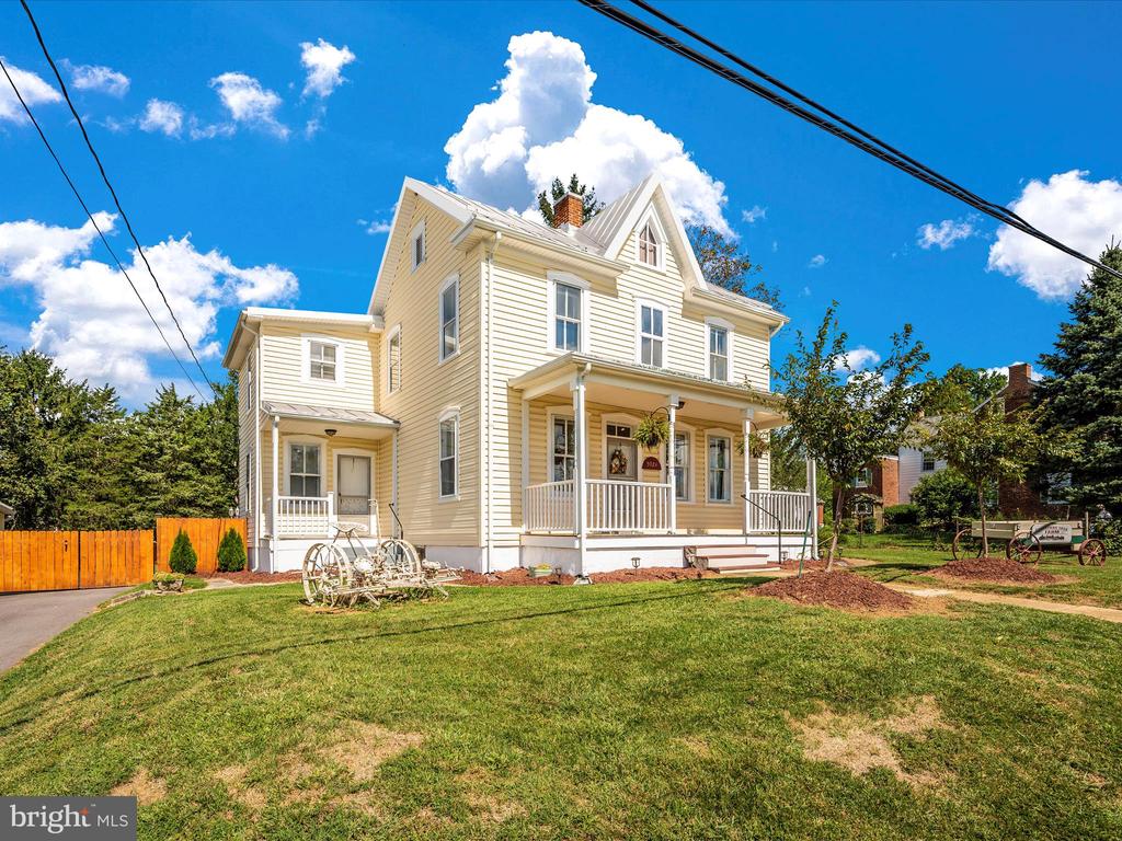 5924 Broad Run Rd