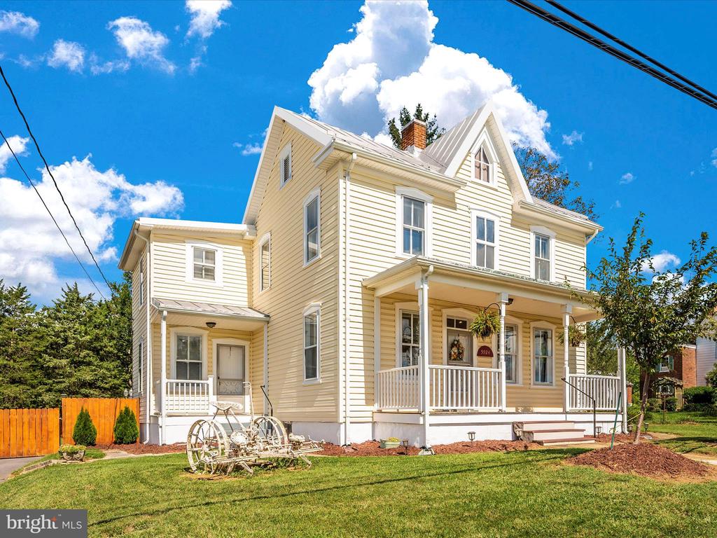 5924 Broad Run Rd