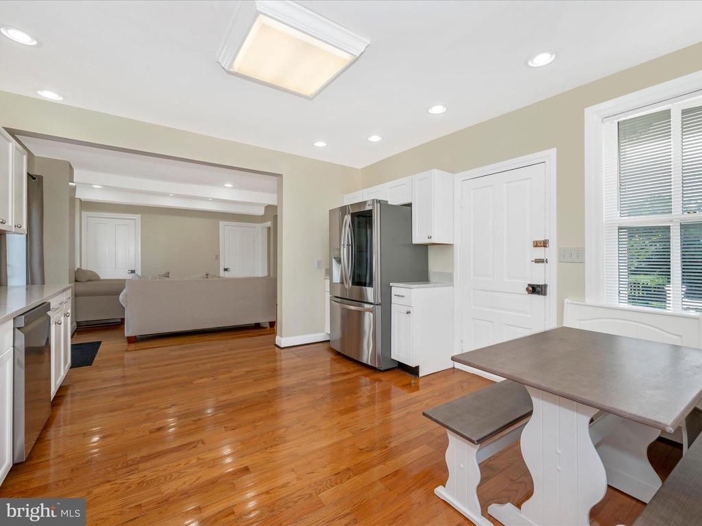 5924 Broad Run Rd