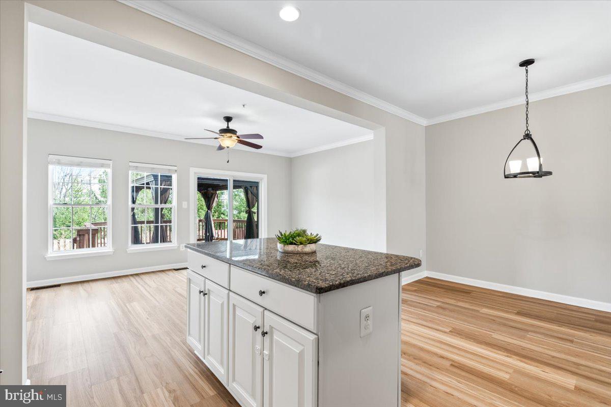 1815 Country Run Way