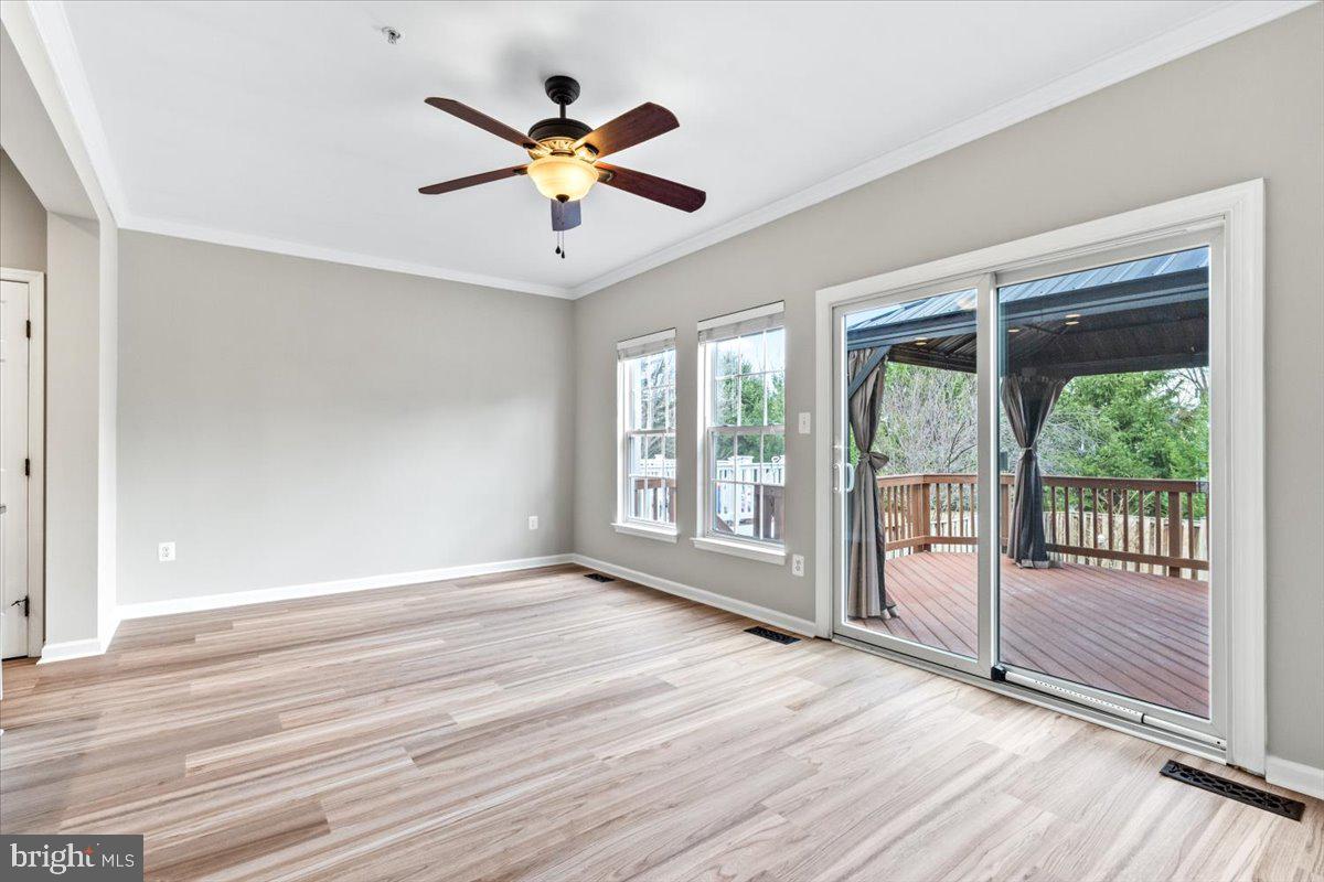 1815 Country Run Way