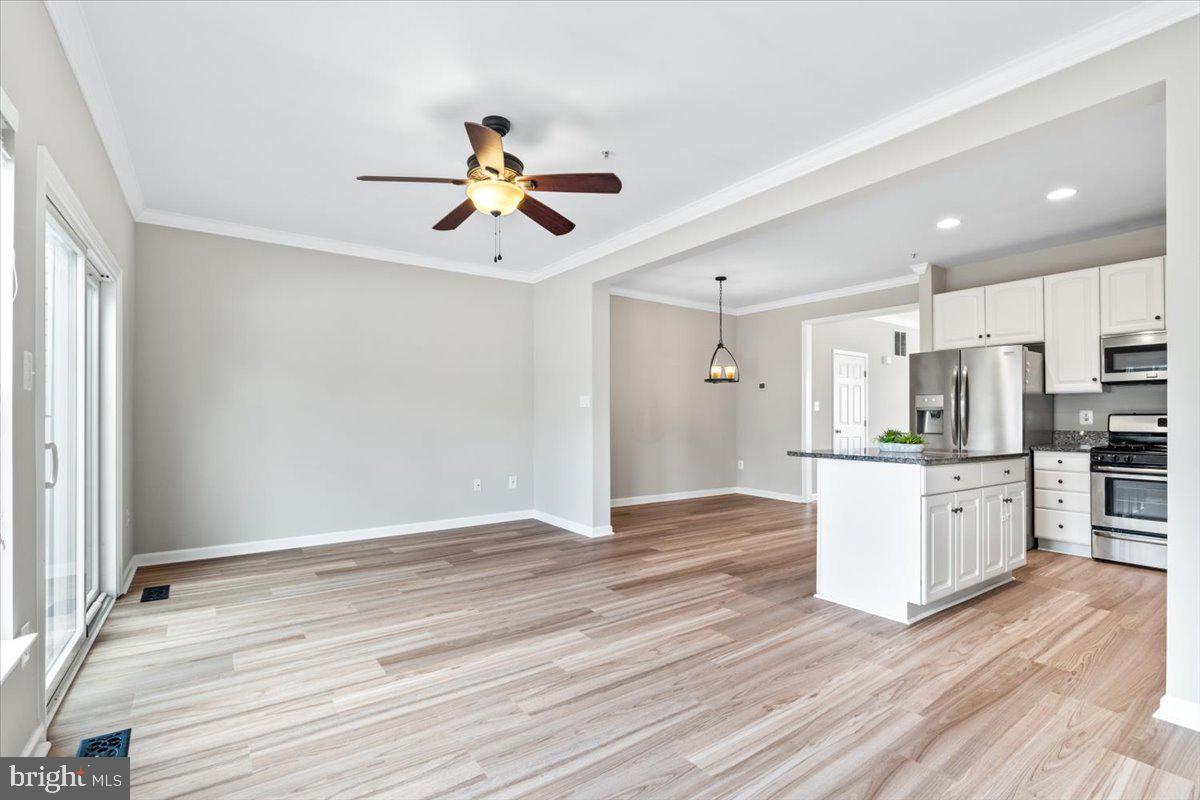 1815 Country Run Way