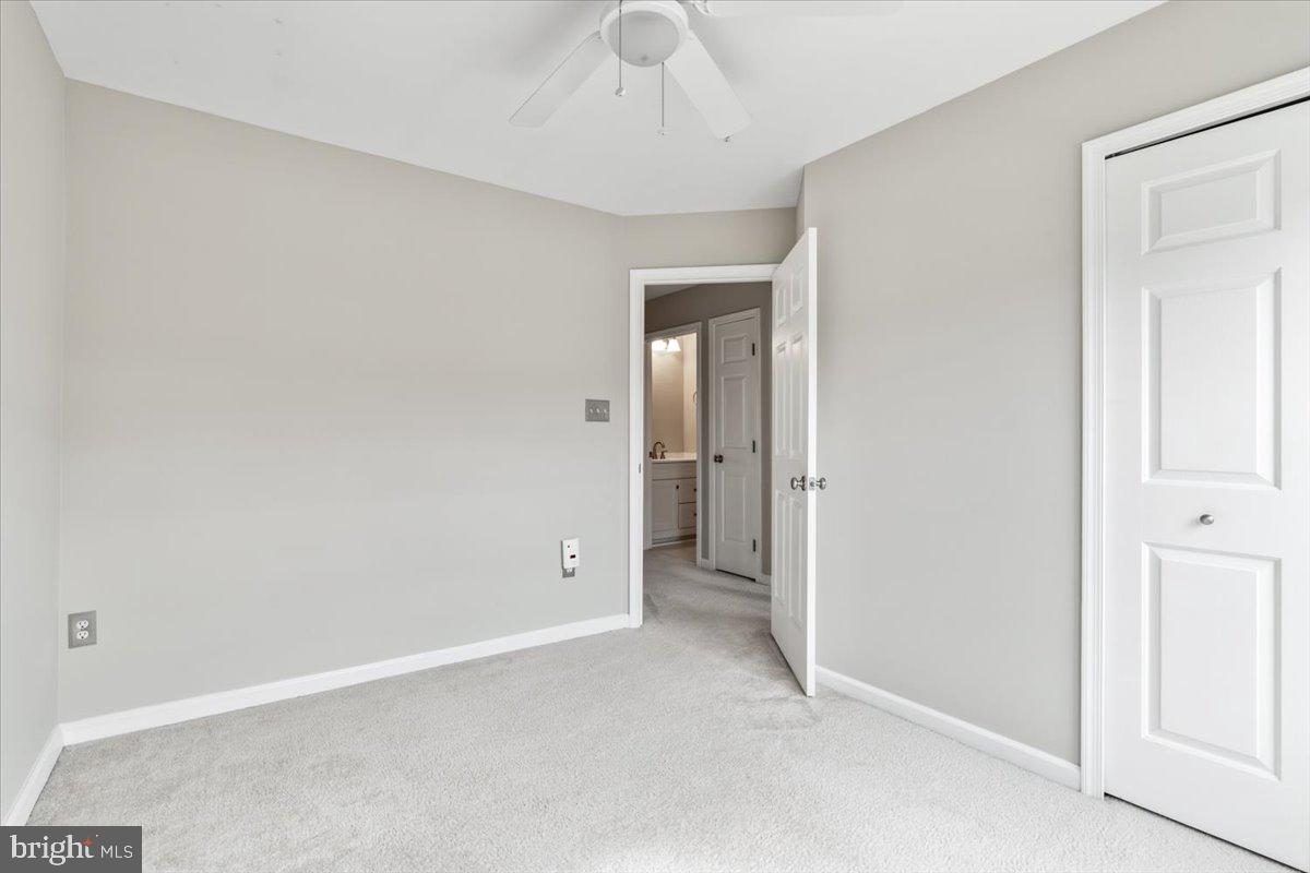 1815 Country Run Way