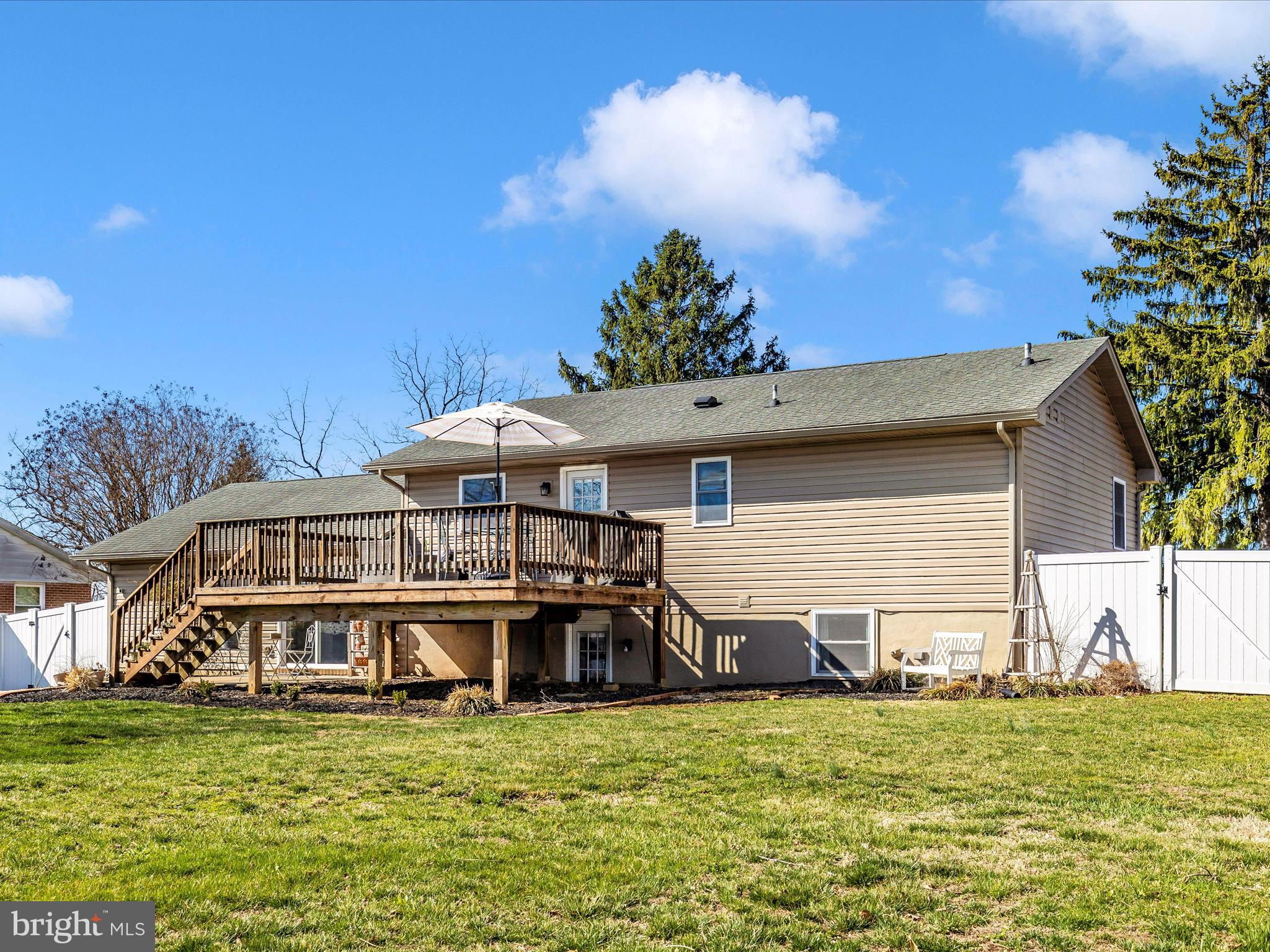 8241 Old Hagerstown Rd