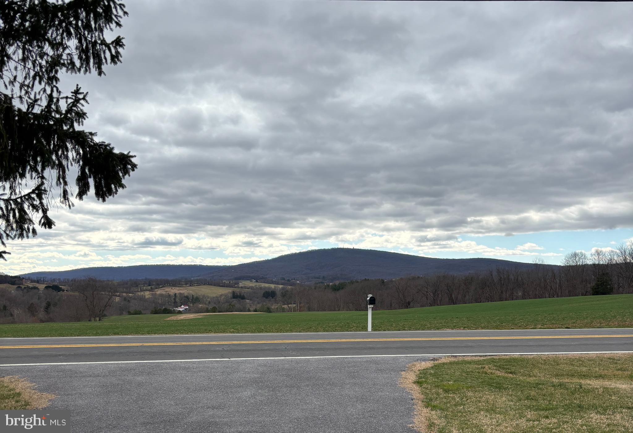 8241 Old Hagerstown Rd