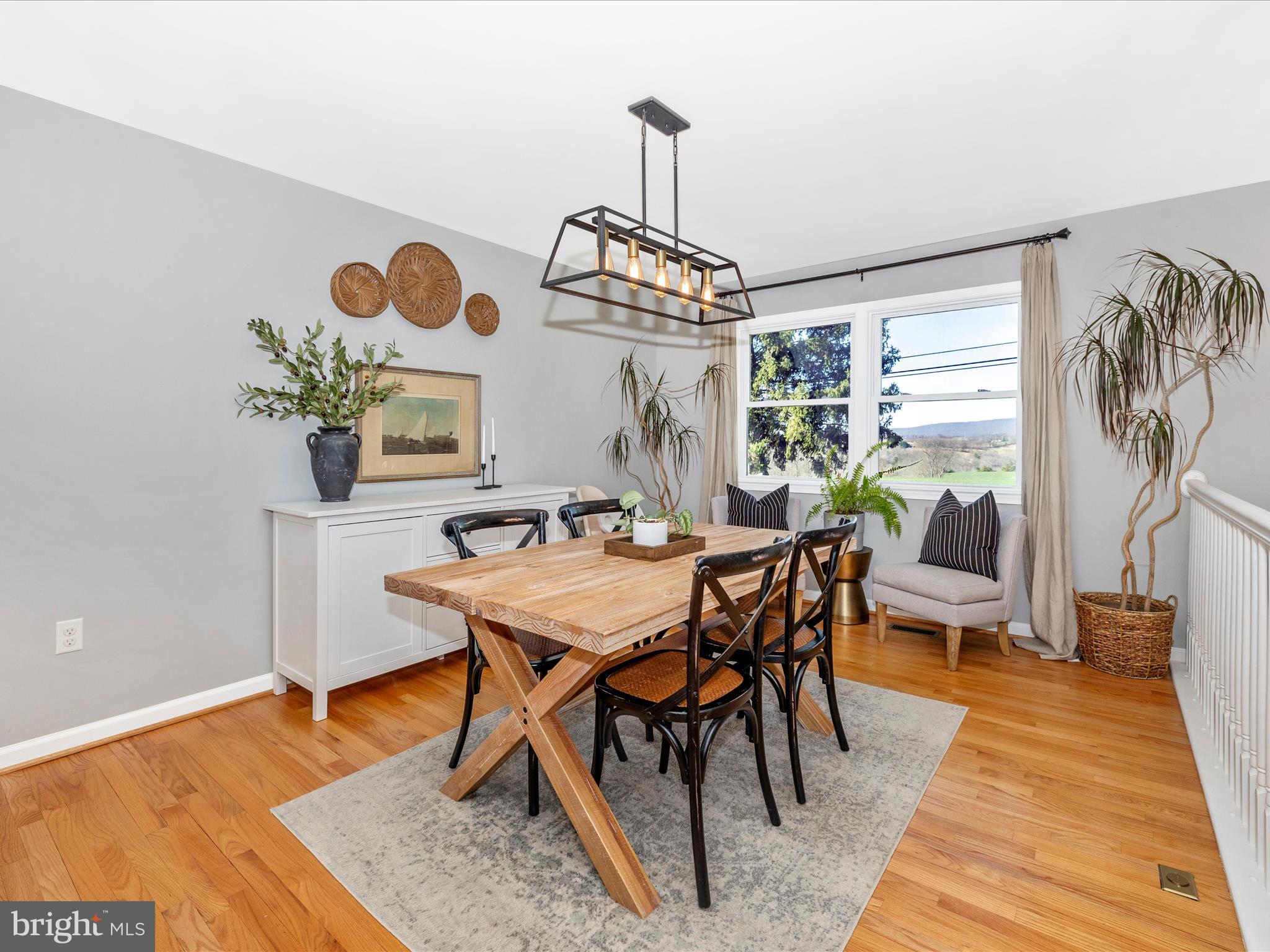 8241 Old Hagerstown Rd