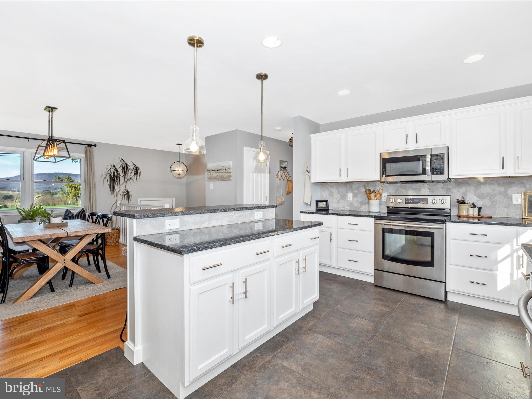 8241 Old Hagerstown Rd