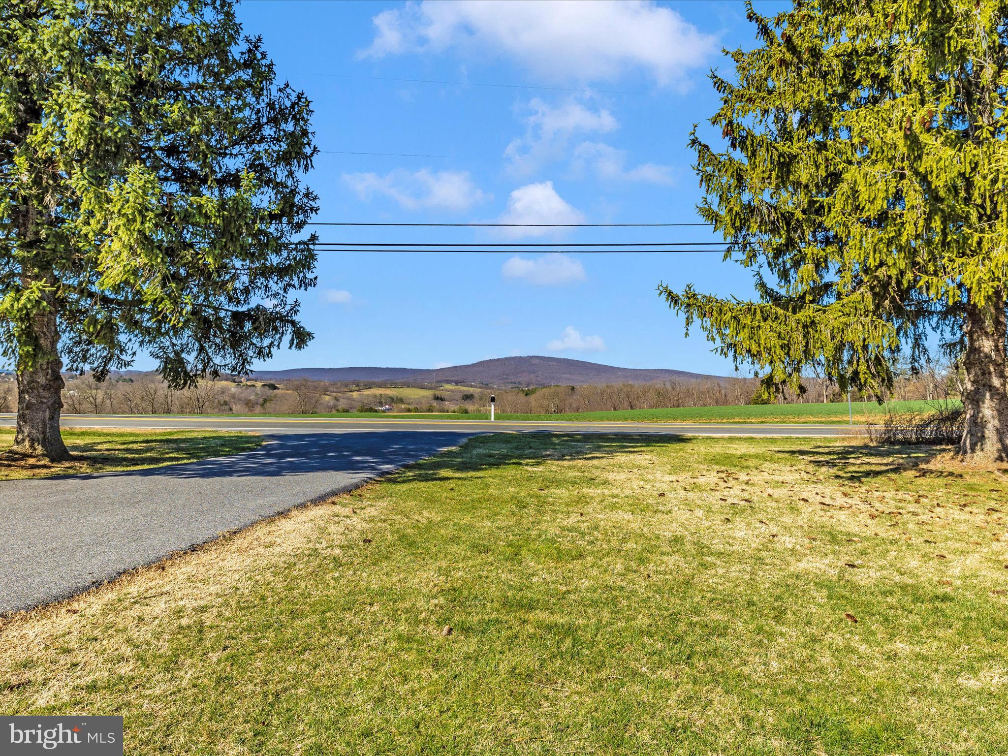 8241 Old Hagerstown Rd