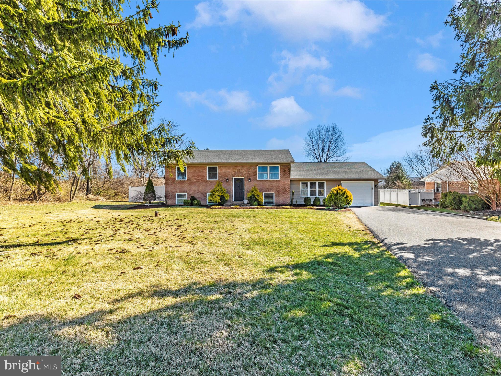 8241 Old Hagerstown Rd