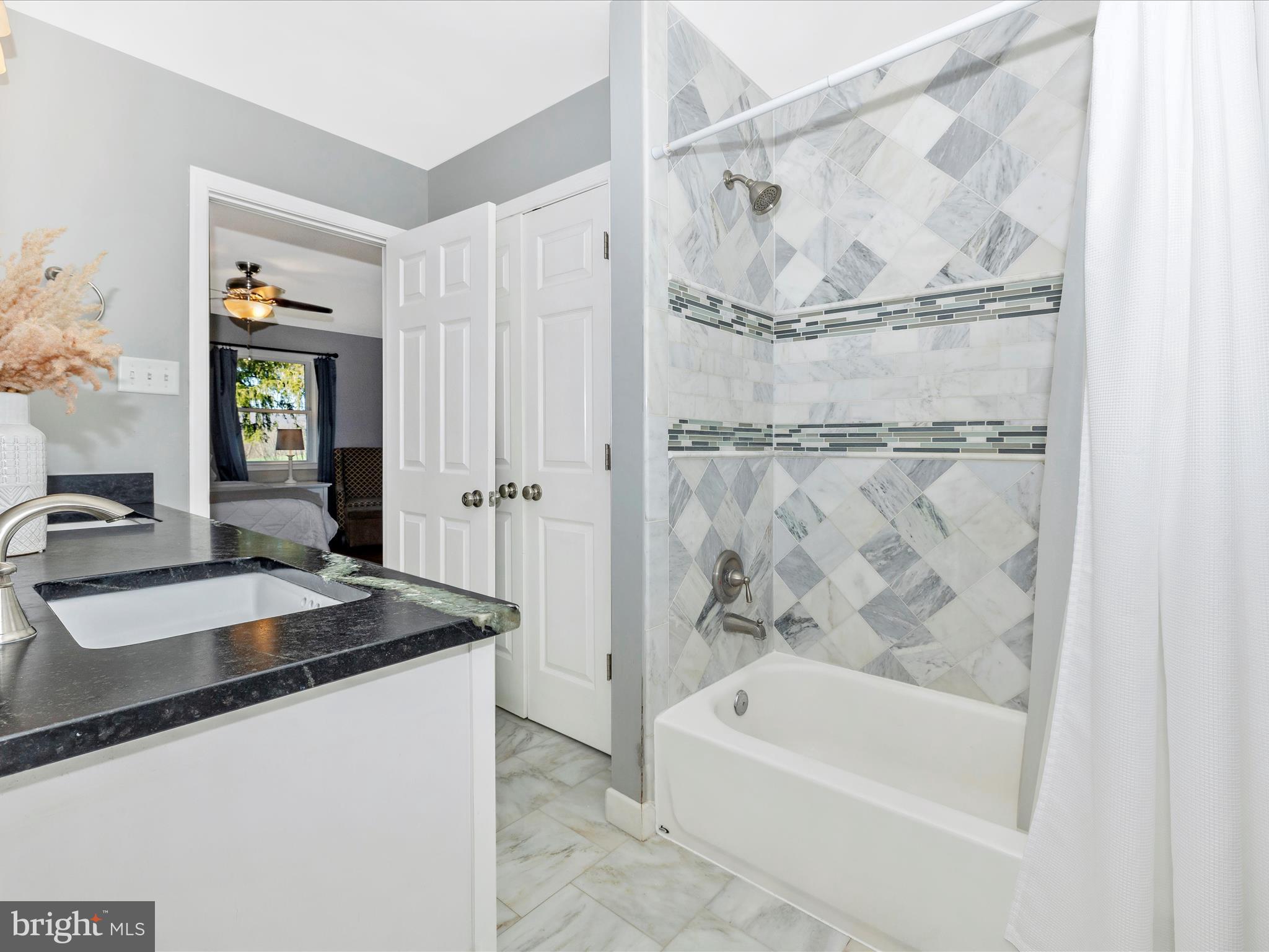 8241 Old Hagerstown Rd