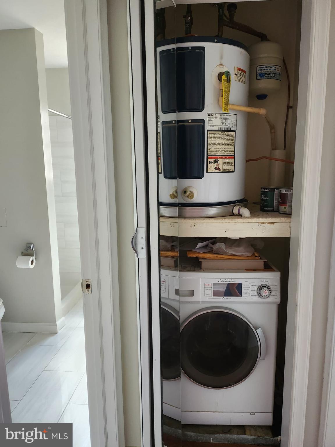 10 W ALL SAINTS ST #205