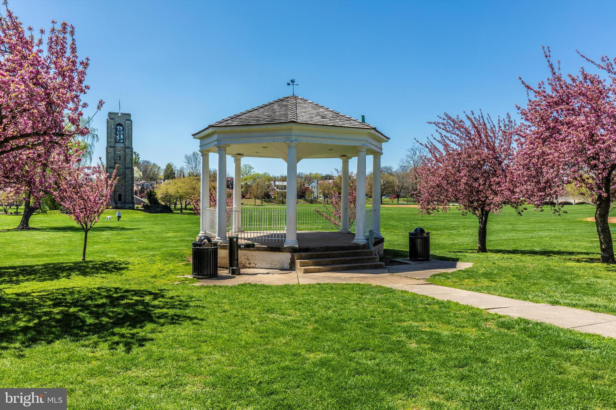 10 W ALL SAINTS ST #205