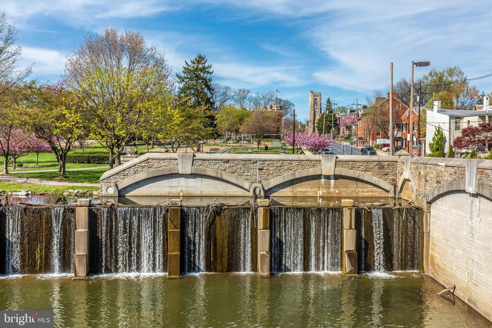 10 W ALL SAINTS ST #205