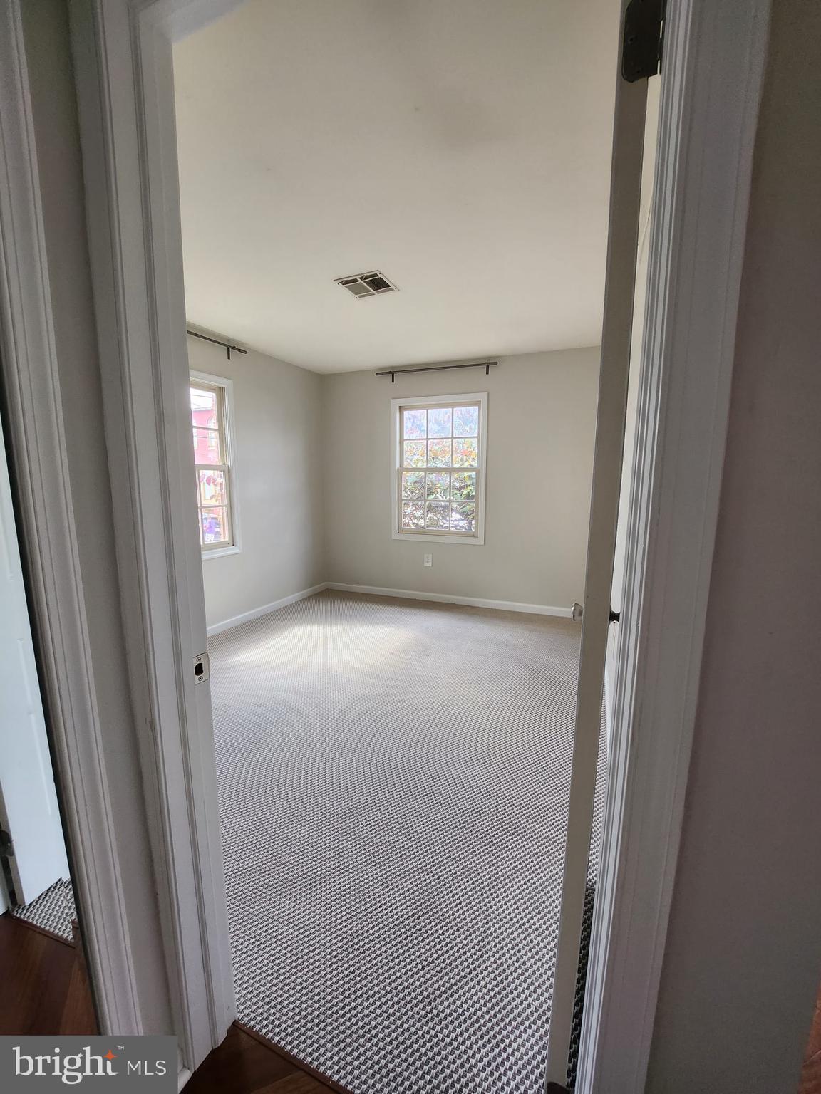 10 W ALL SAINTS ST #205