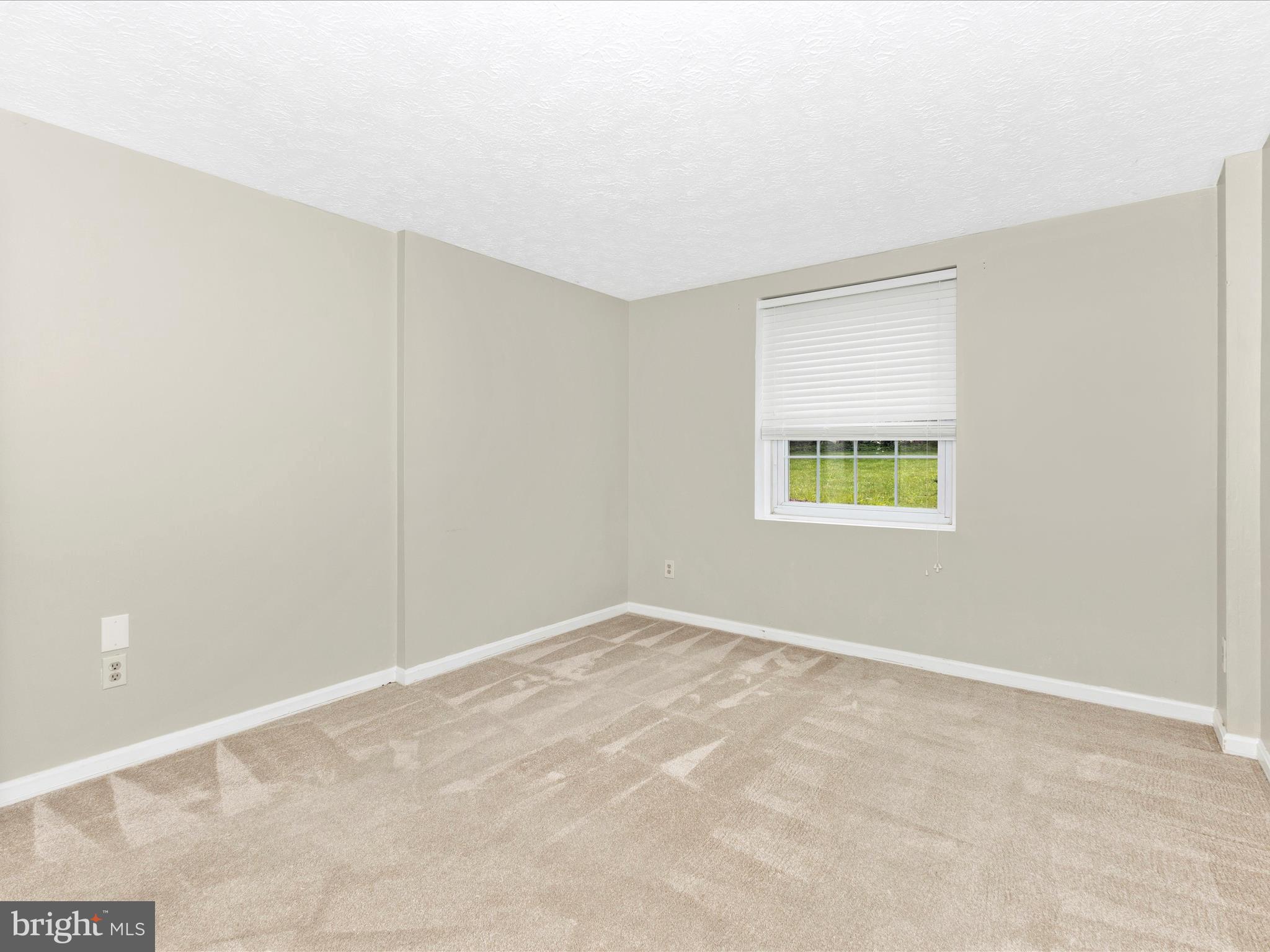 9727 Braidwood Ter