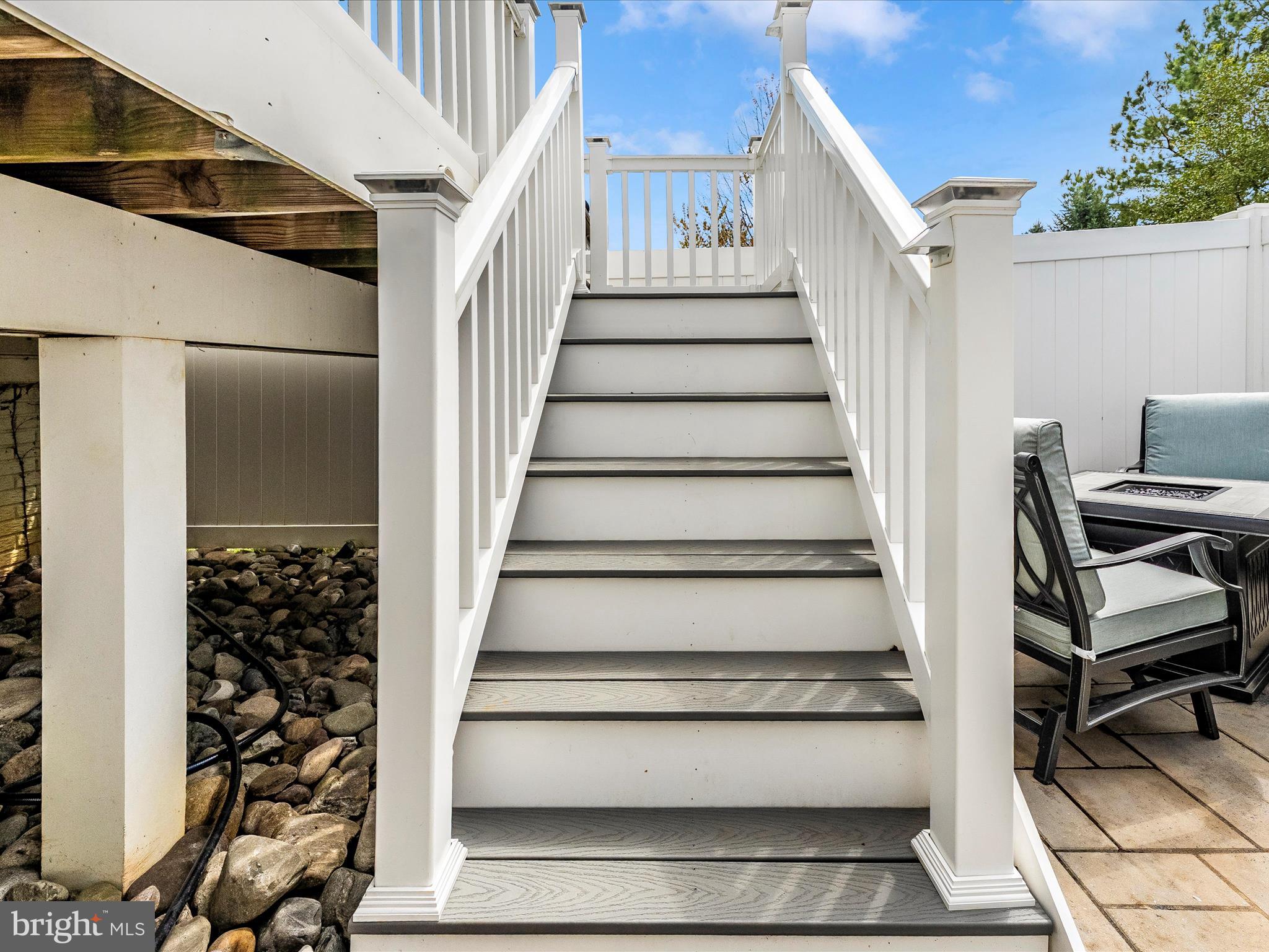 9727 Braidwood Ter