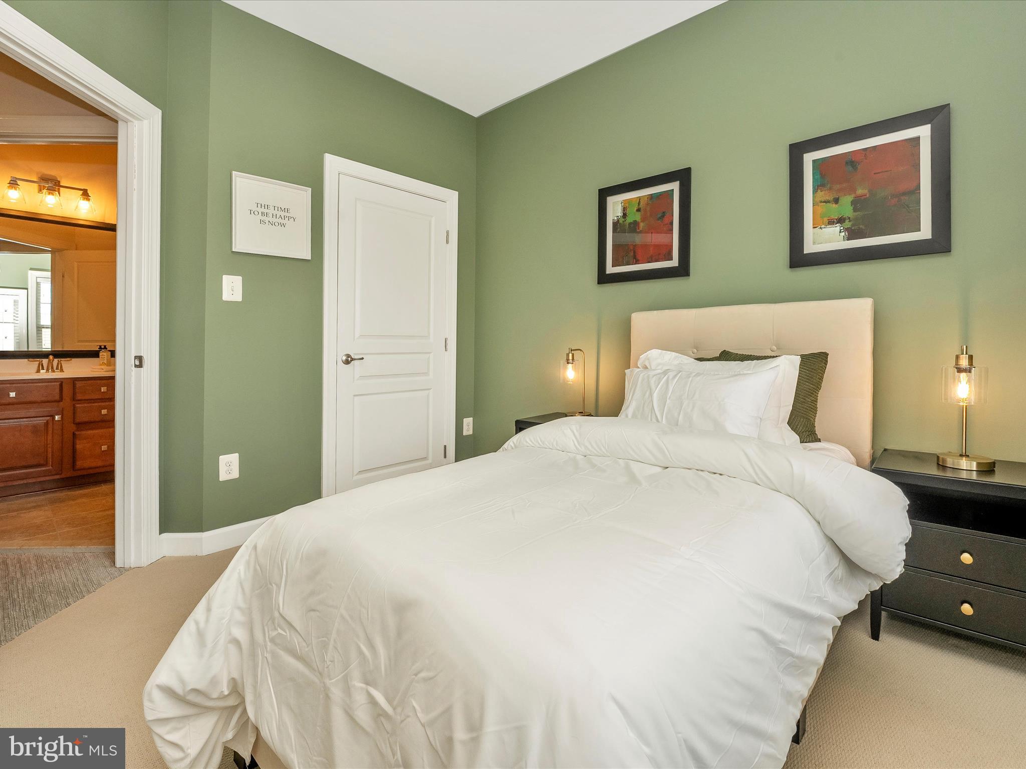 9727 Braidwood Ter