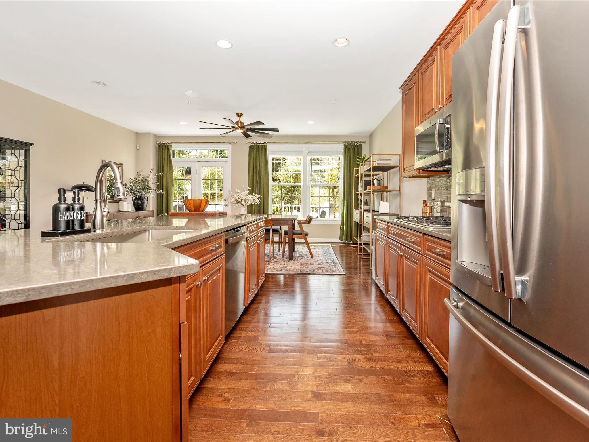 9727 Braidwood Ter