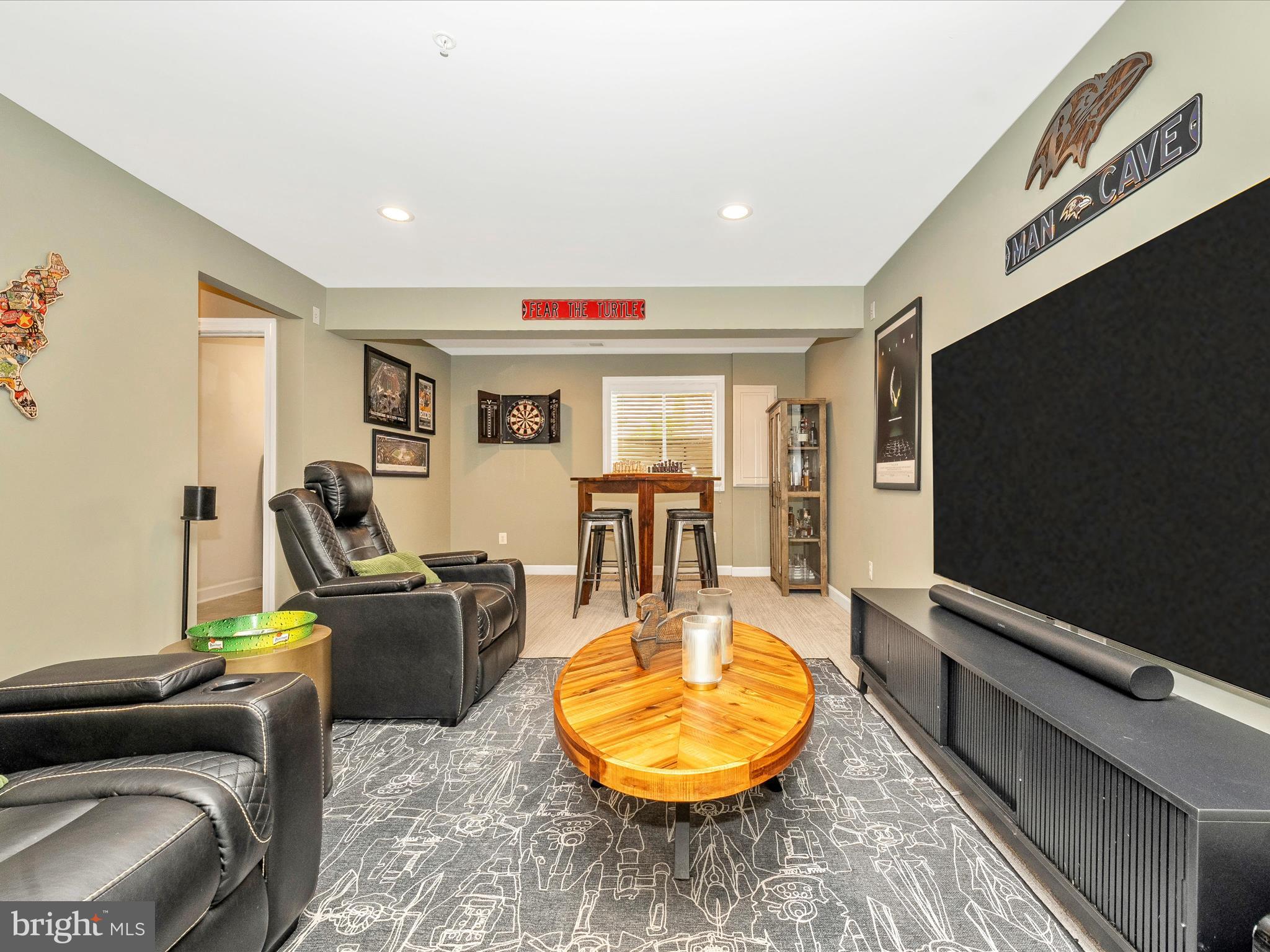 9727 Braidwood Ter