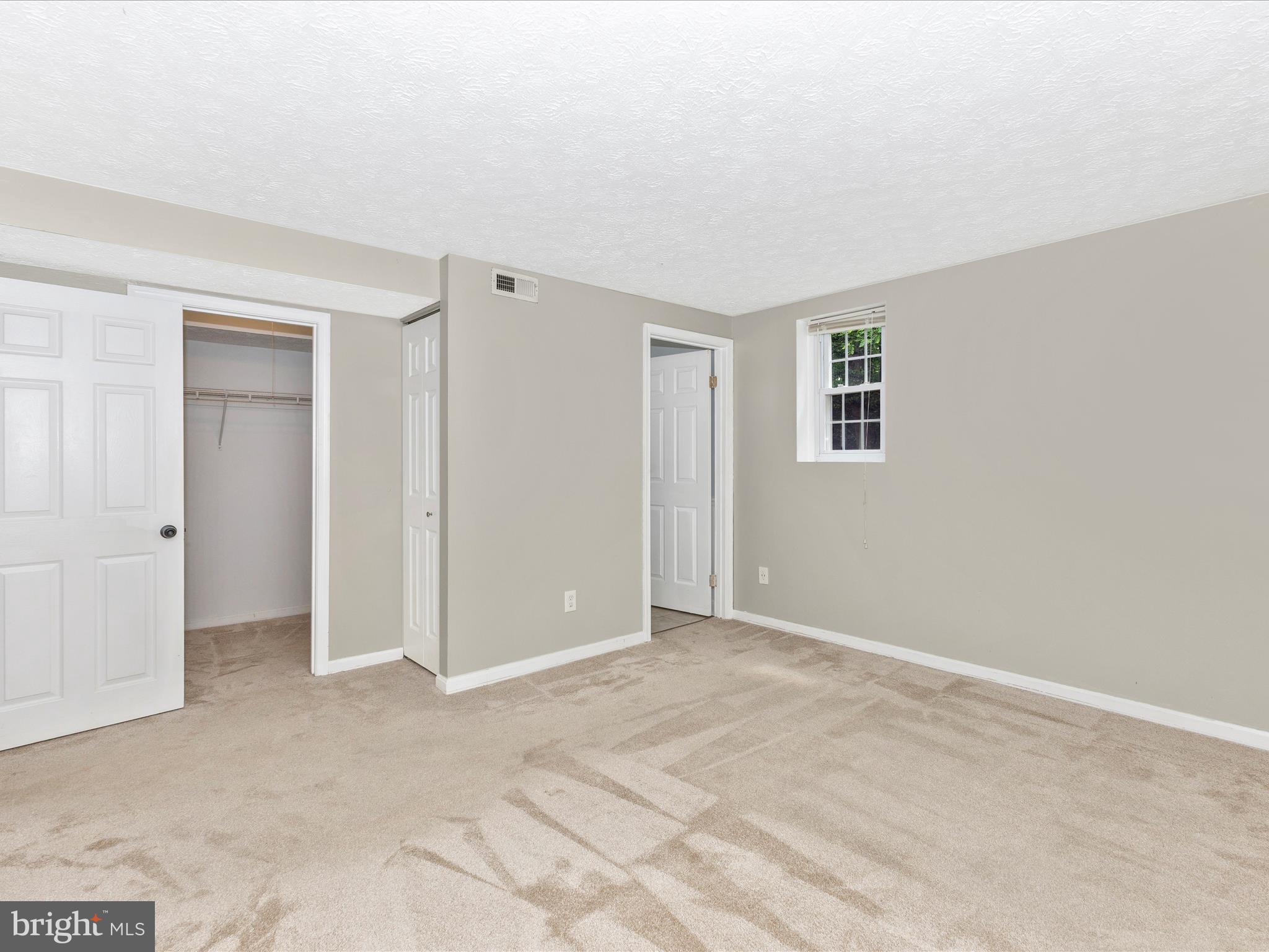 9727 Braidwood Ter