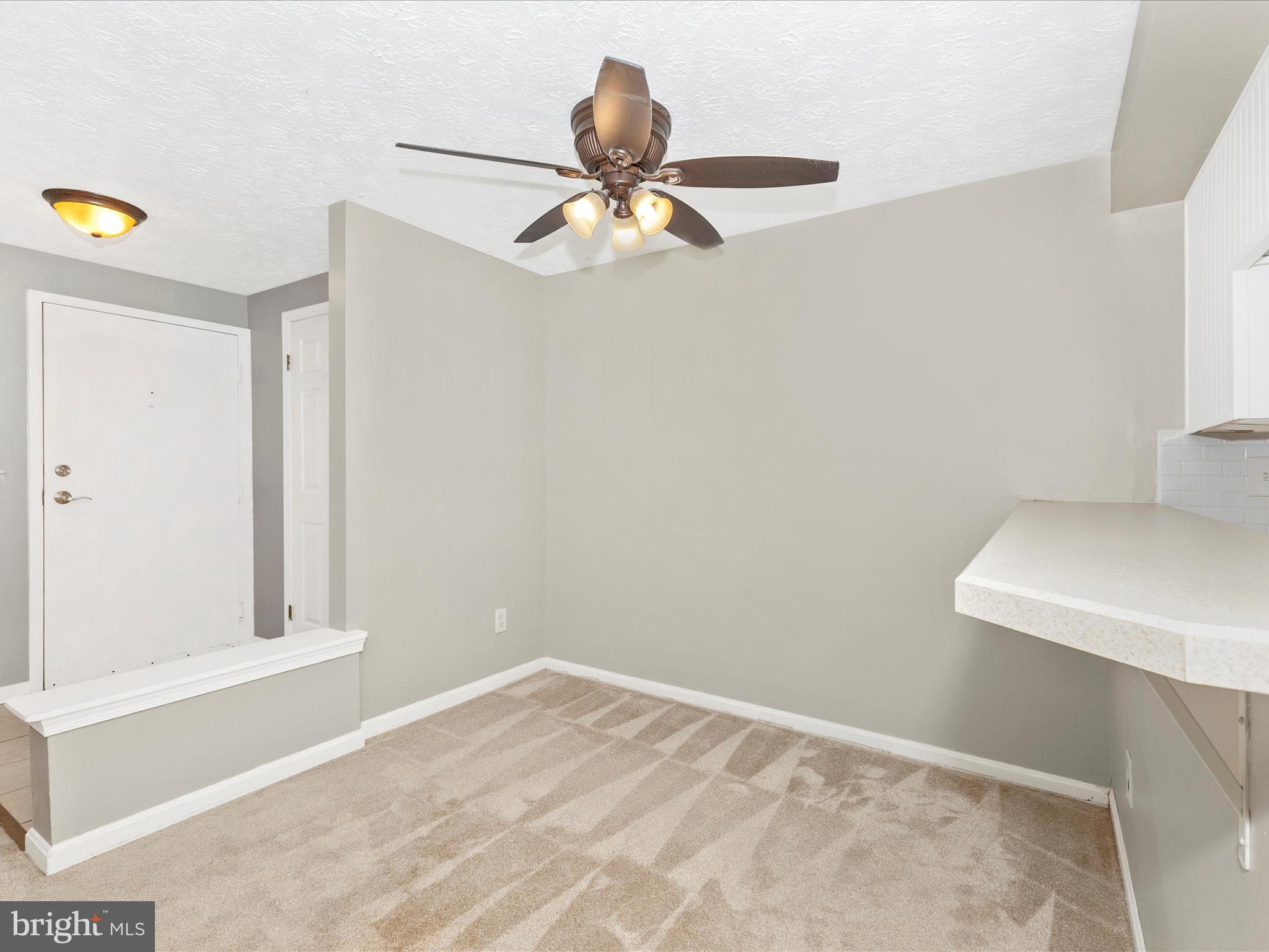 9727 Braidwood Ter