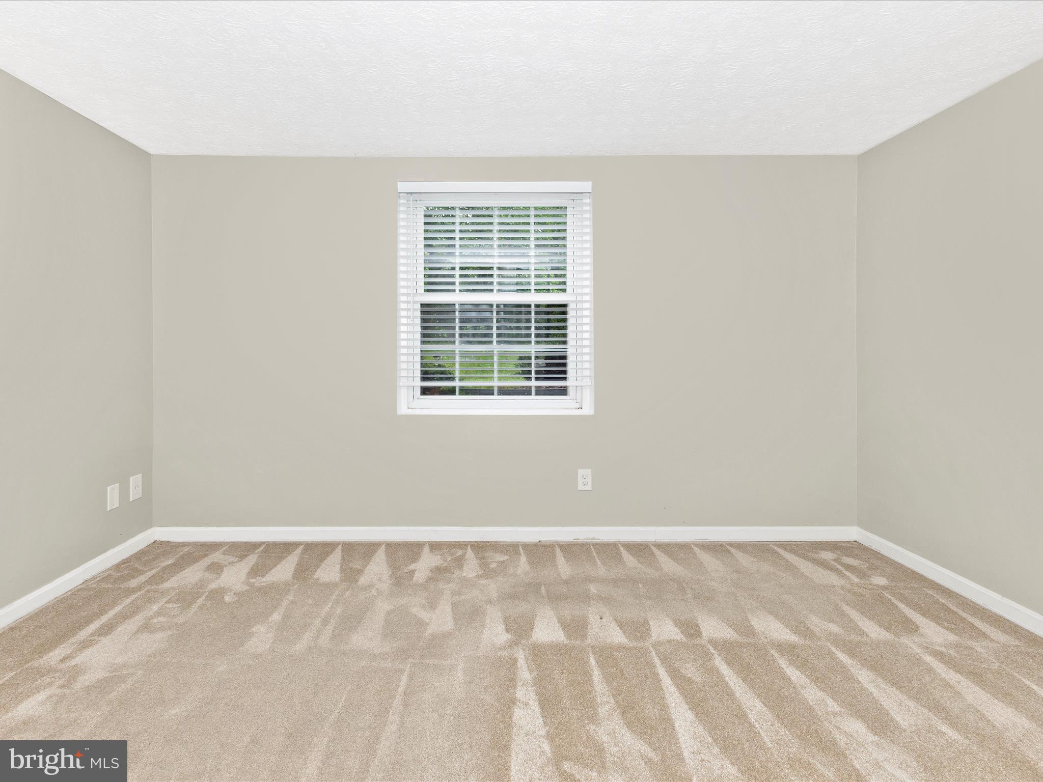 9727 Braidwood Ter