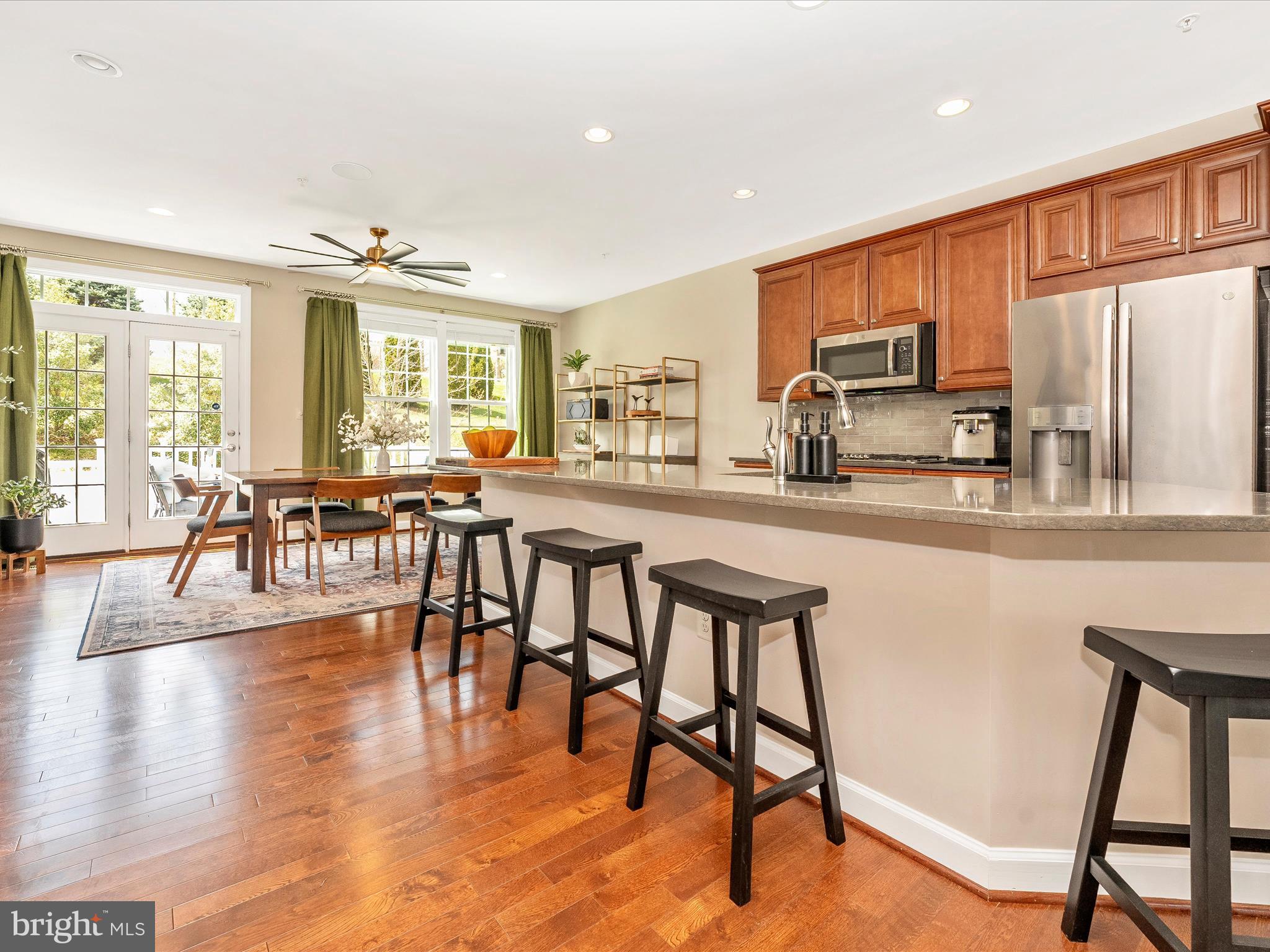9727 Braidwood Ter