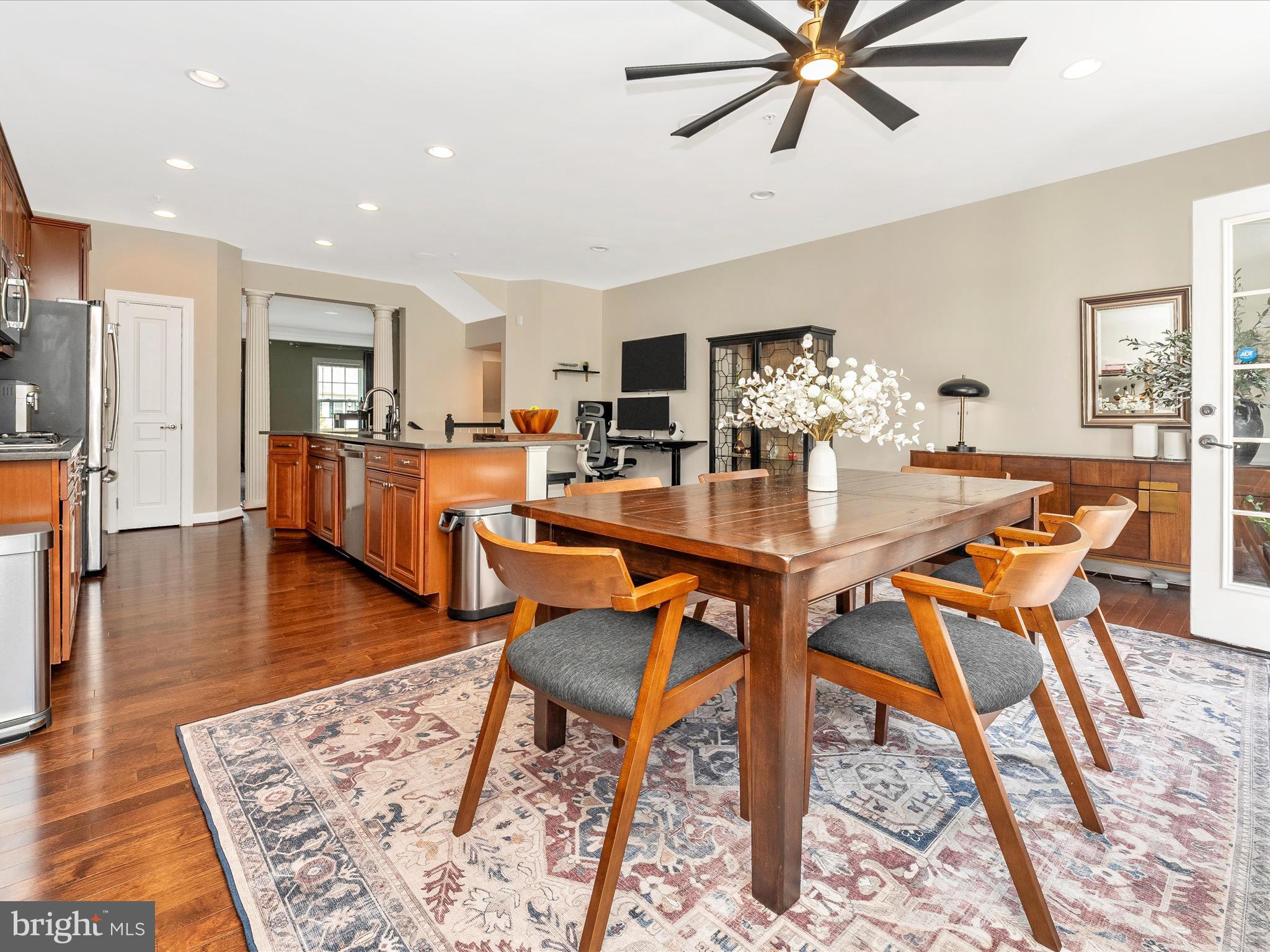 9727 Braidwood Ter