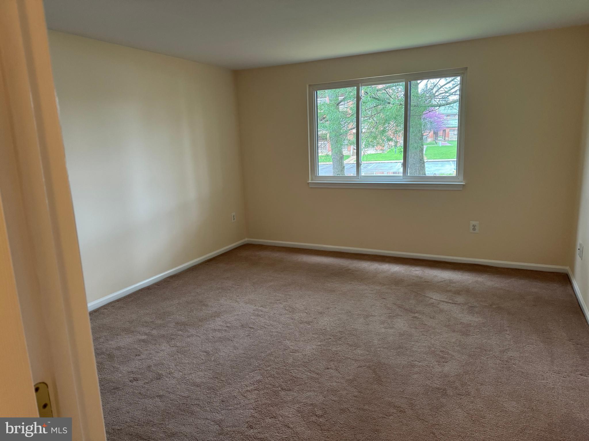 650-F Heather Ridge Dr #12f