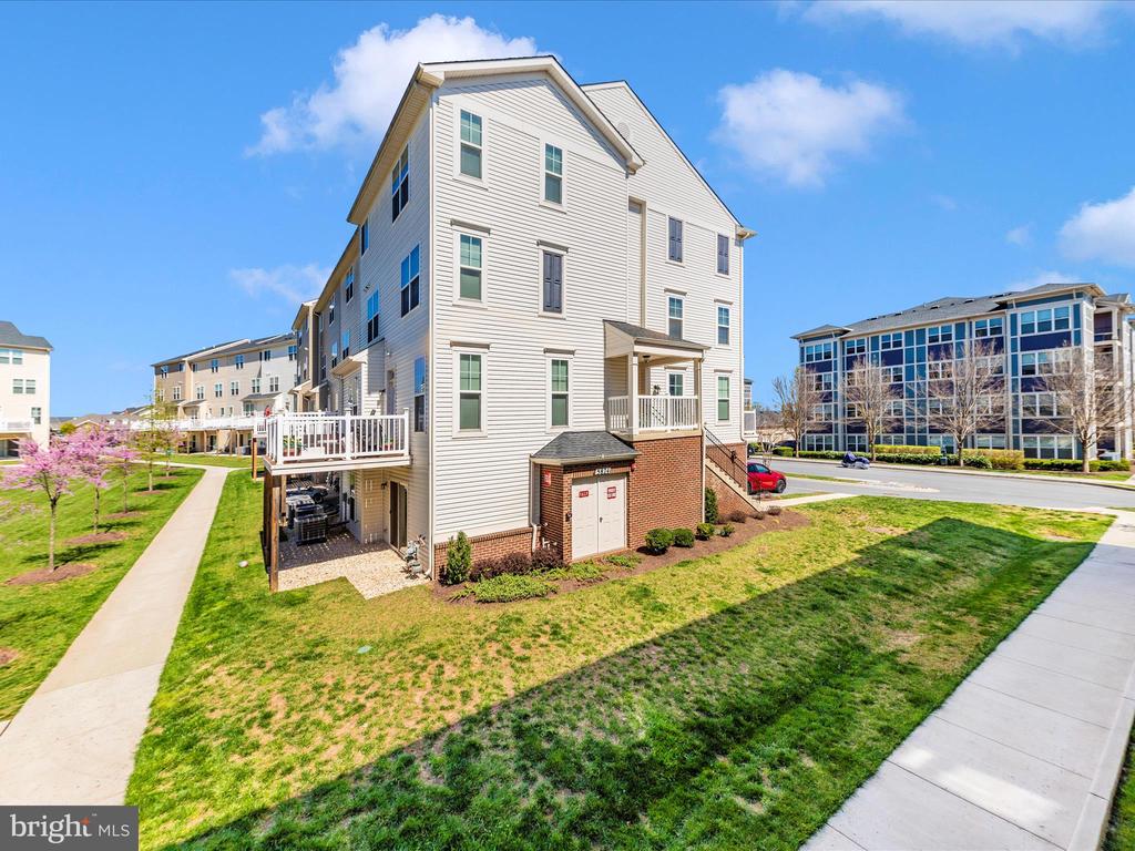 5839 Bella Marie Way