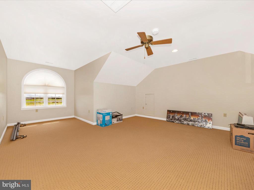 2290 Gapland Rd